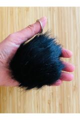 Ponpon Anahtarlık Yarı çapı: 10 cm 1 Adet. Renk: Siyah.