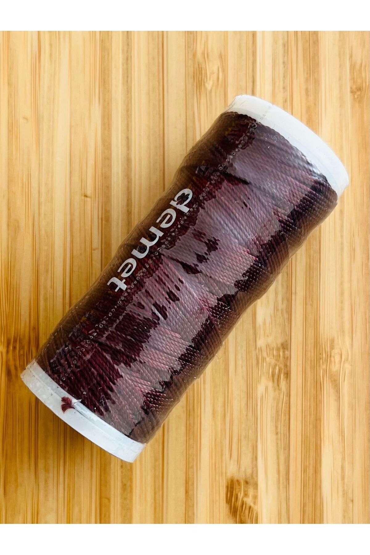 Brezilya Ve Punch (PANÇ) Nakış Ipliği. 20gr. Renk No: 544