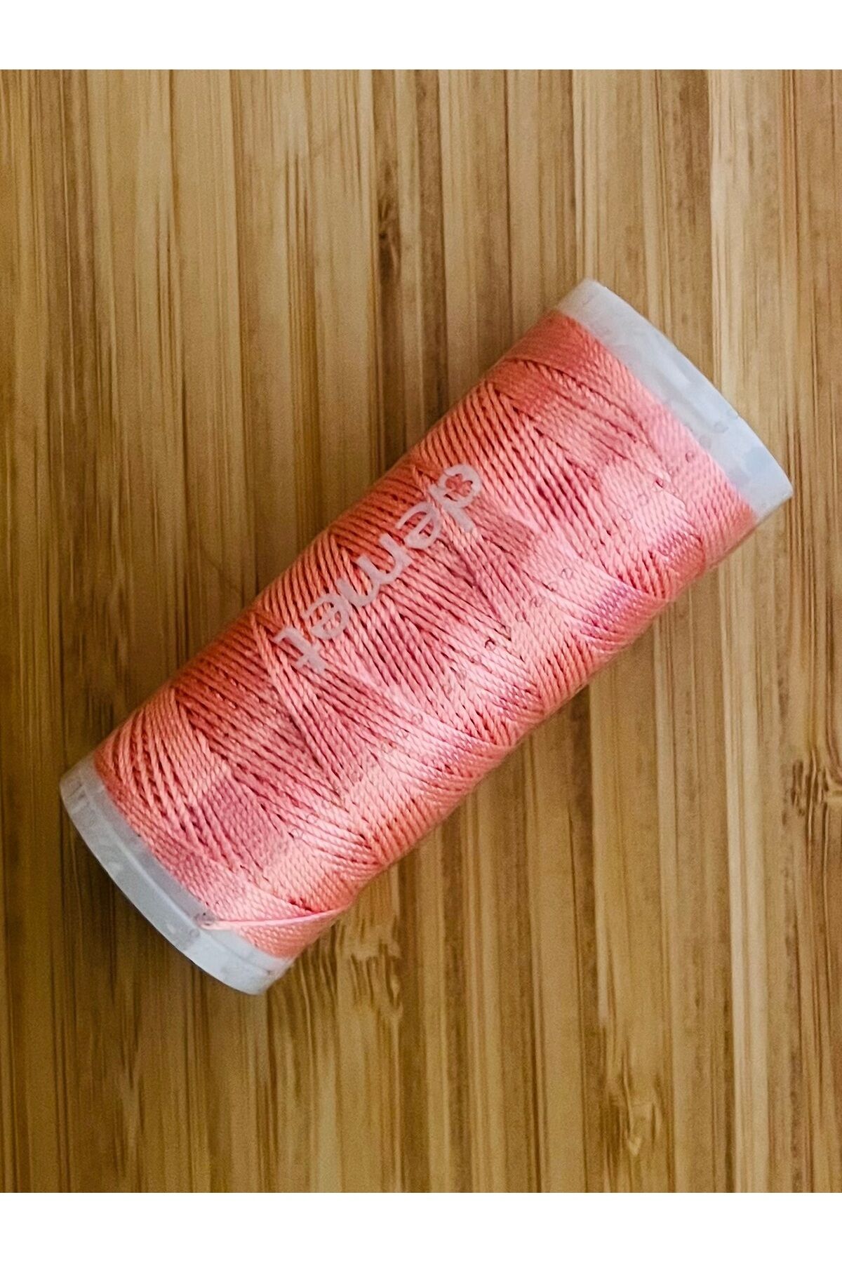 Brezilya Ve Punch (PANÇ) Nakış Ipliği. 20gr. Renk No: 549