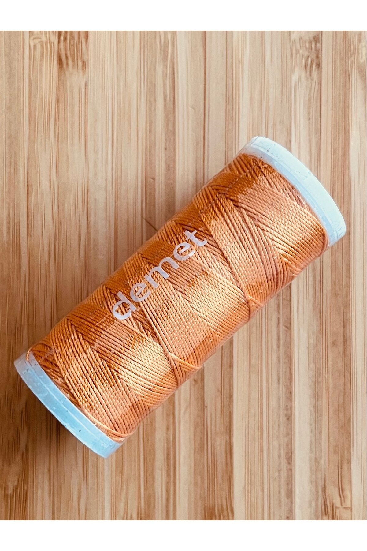 Brezilya Ve Punch (PANÇ) Nakış Ipliği. 20gr. Renk No: 557