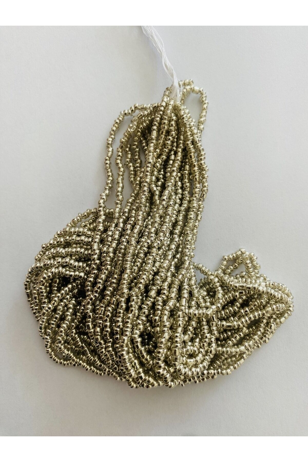 Kum Boncuk Çekoslovakya, Adana, Hapishane Işi, Iğne Oyası ve El Işleme Boncuğu 10dizi No:93