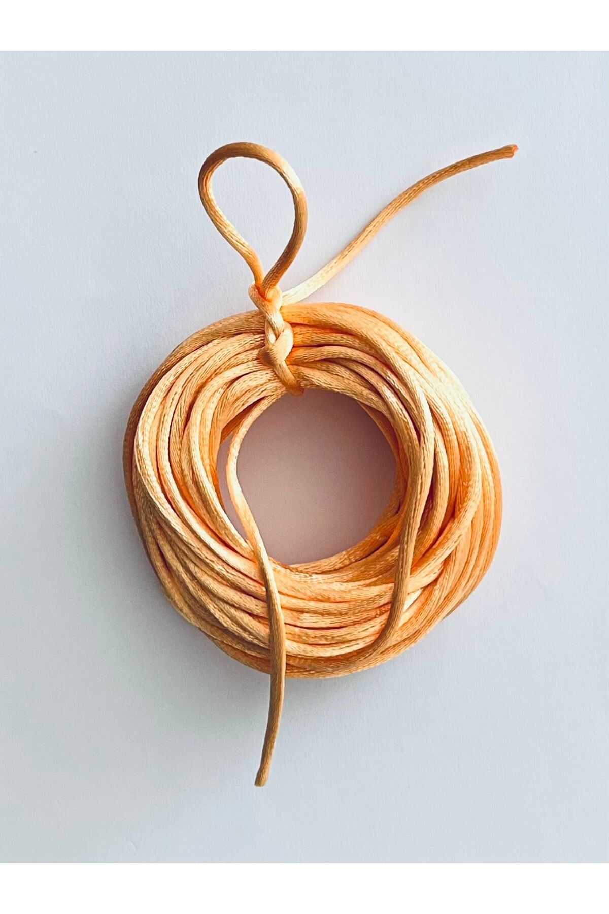 Floş Ip Sıçan Kuyruğu Bileklik Takı Ipi 2 Mm X 8.55 Metre Bağ Halinde. Sarı.