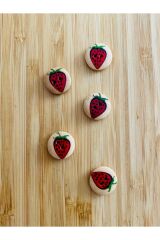 Büyük Çilek Desen Boyama Doğal Ahşap Düğme 15 mm.  5'li Paket. Büyük Çilek.