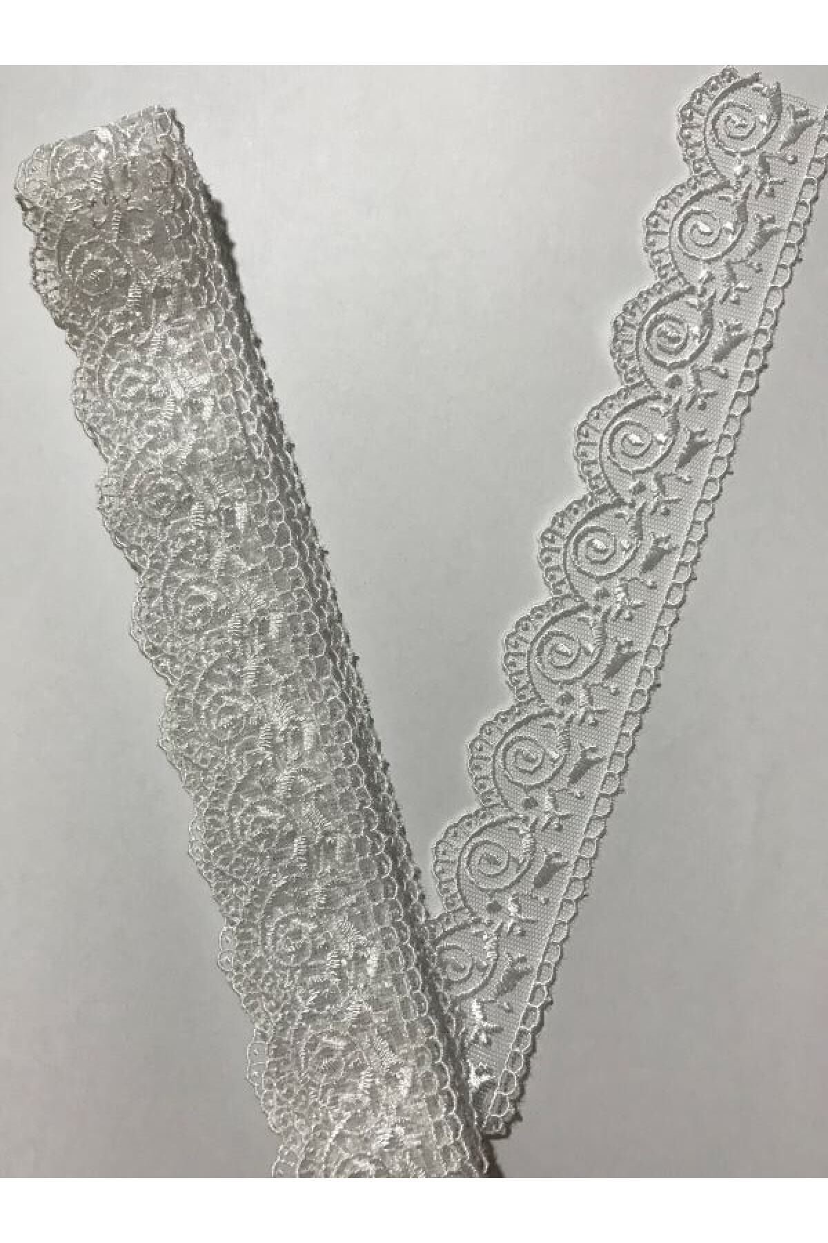 Tül Güpür 4cmx3.85metre. Beyaz.