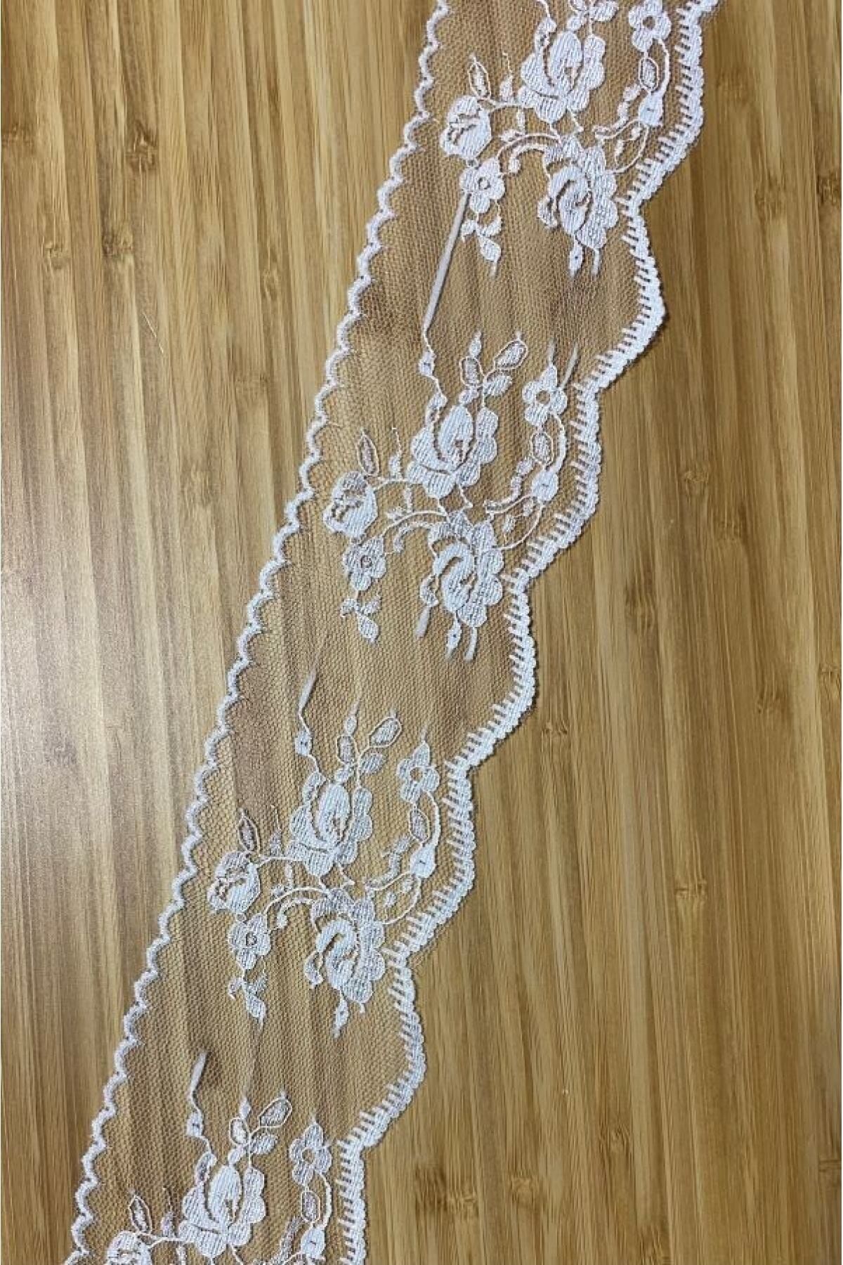 Tül Güpür 7cmx5,85metre. Beyaz.