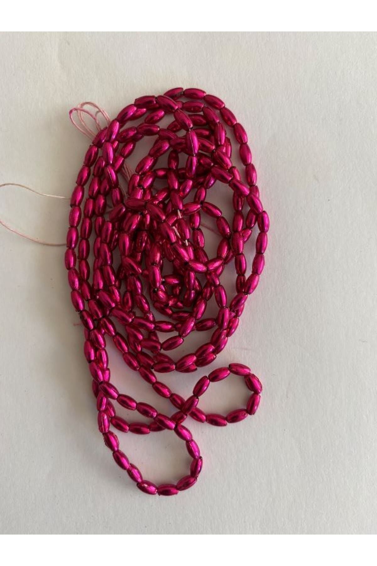 Metalik Kaplama Plastik Arpa Boncuk 3x6 mm. Fuşya 4 Dizi.