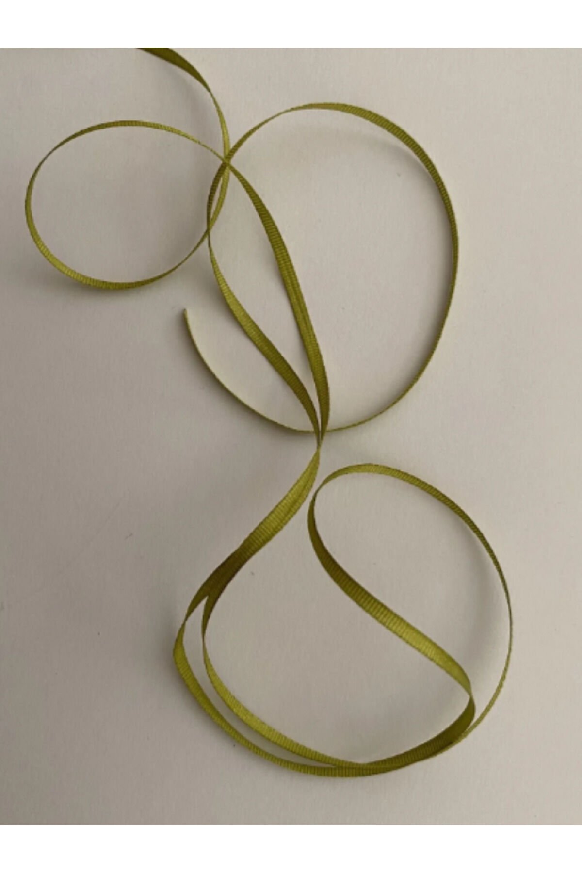 2mm. El Işlemesi Ipek Nakış Kurdele. 9.3 metre. Renk: 183