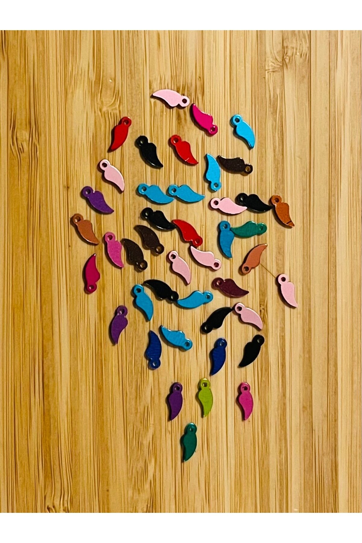 Ufak Renkli Biber. Pleksi Plastik Oya, Abiye, Halay Mendili El Işleme Biber Pul. 20gr. 600-610 Adet.