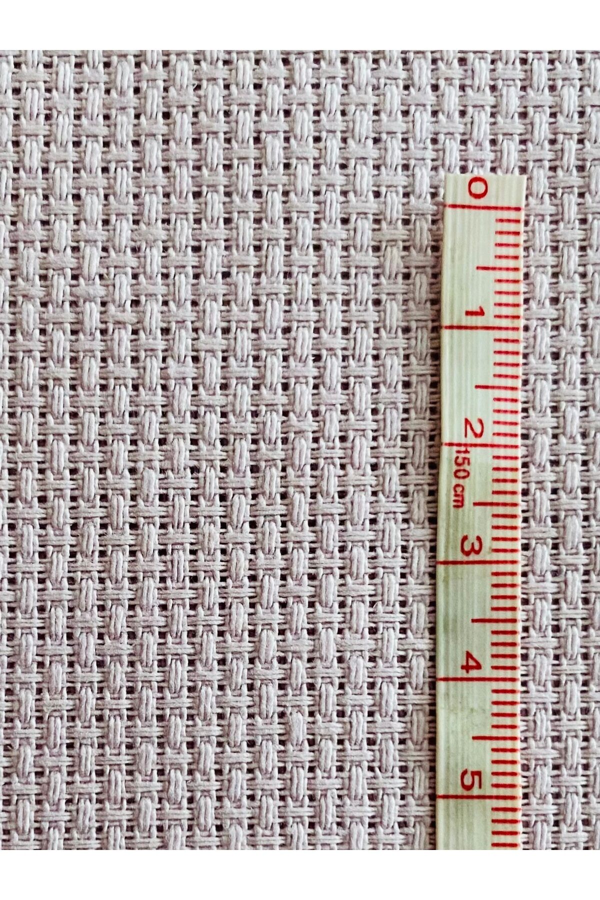 32 X 35cm El Işleme Nakışı Için Kalın Etamin , Kanaviçe. Renk: Lila Pudra. 4 Adet.