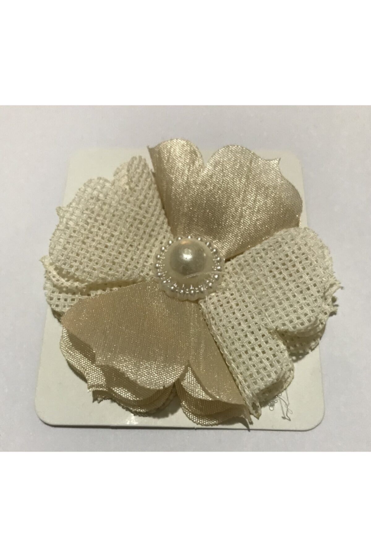 Üç Boyutlu Incili Gonca Aplik. Renk: Bej/krem