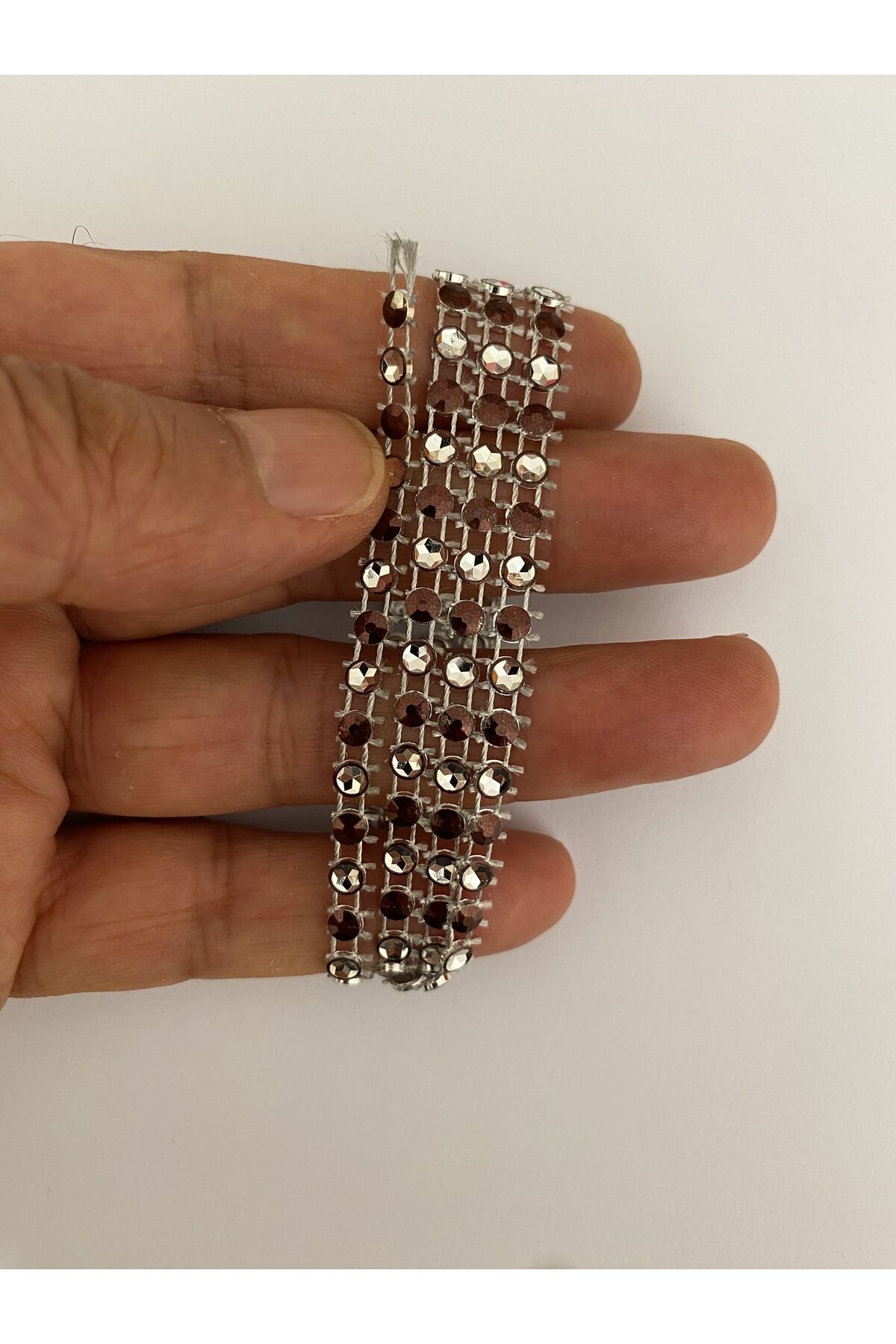 Yazma, şal oyalama taş görünümlü 4mm plastik gofret harç. 3.98cm.