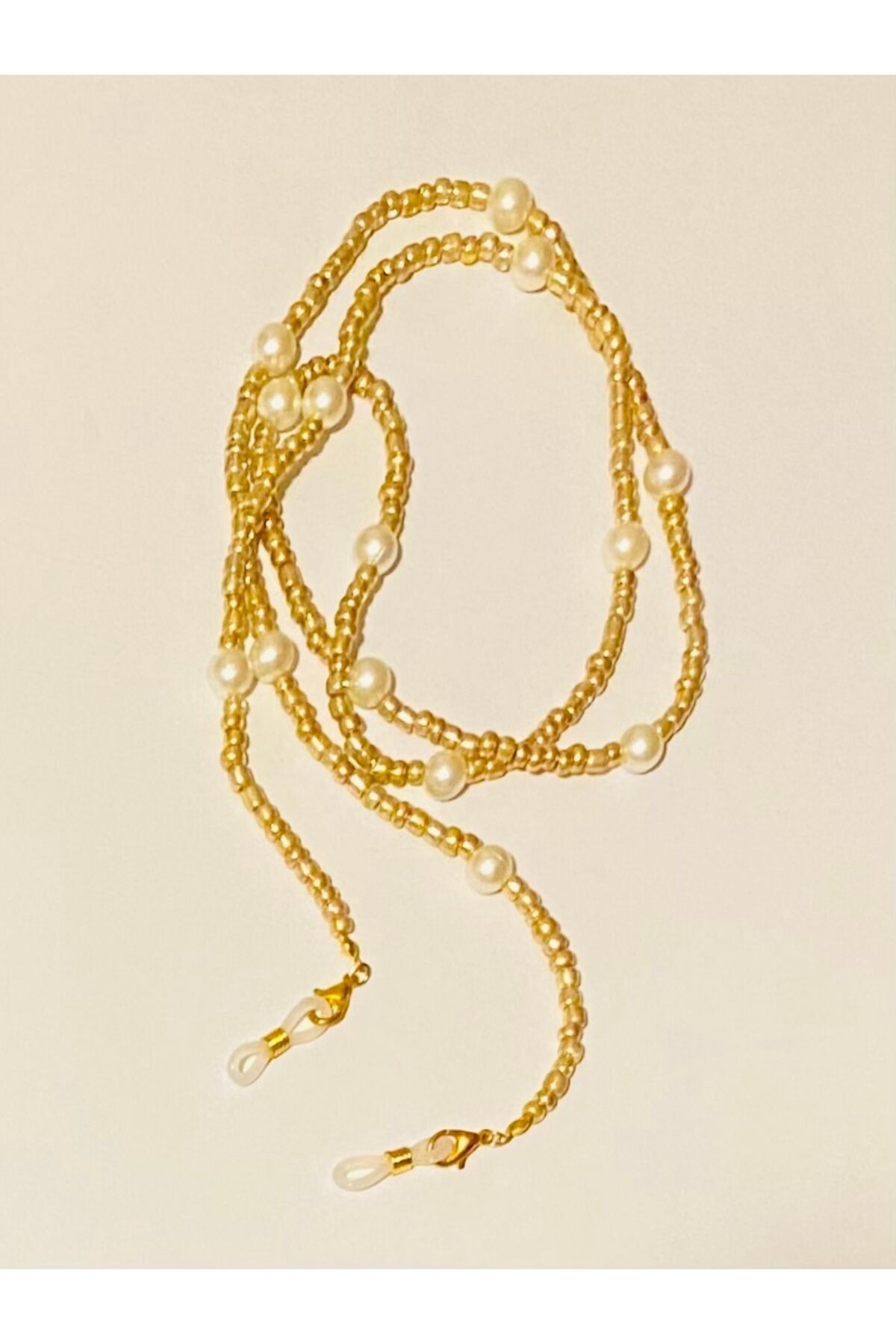 Misinalı 4 No Cam Boncuk, 8 No Krem plastik inci Gözlük ipi 85-88cm.