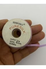 Nakış El Işleme Ipek Kurdele. 20 Metre Renk No: 210. En: 4 mm.