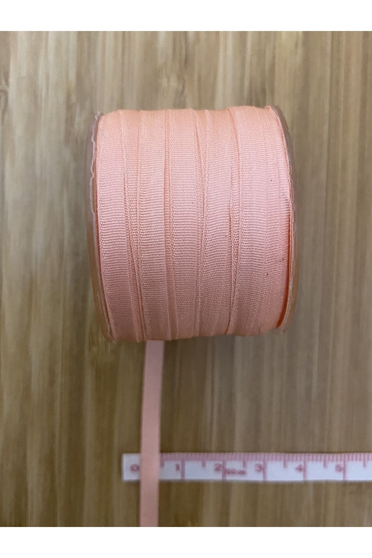 Nakış El Işleme Ipek Kurdele. 20 Metre. Renk No: 353. En: 4 Mm.