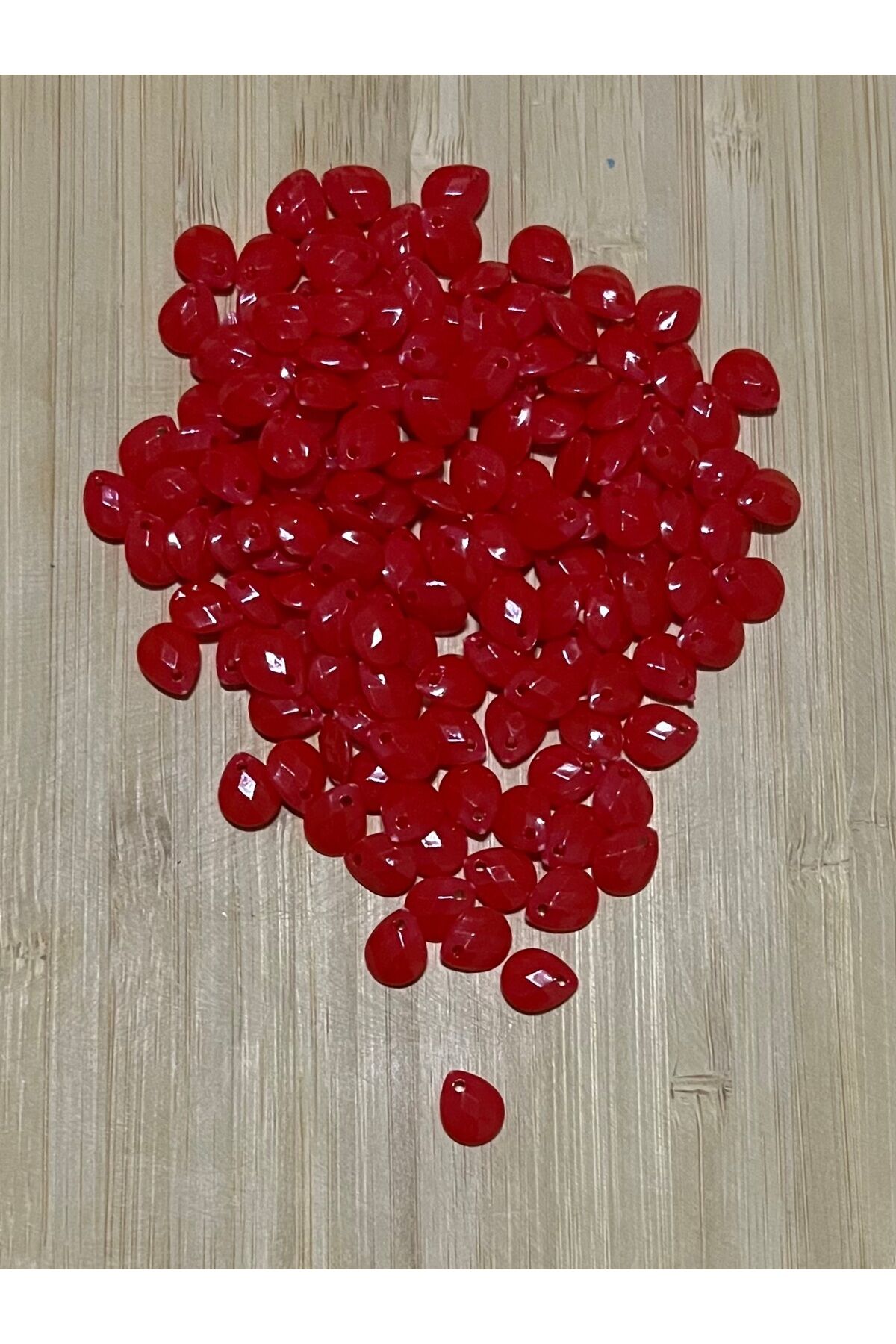 Narçiçeği Rengi Oya, Abiye, Takı, Örgü Plastik Gözyaşı Damla Boncuk. 25gr. Tahmini 195 Adet.