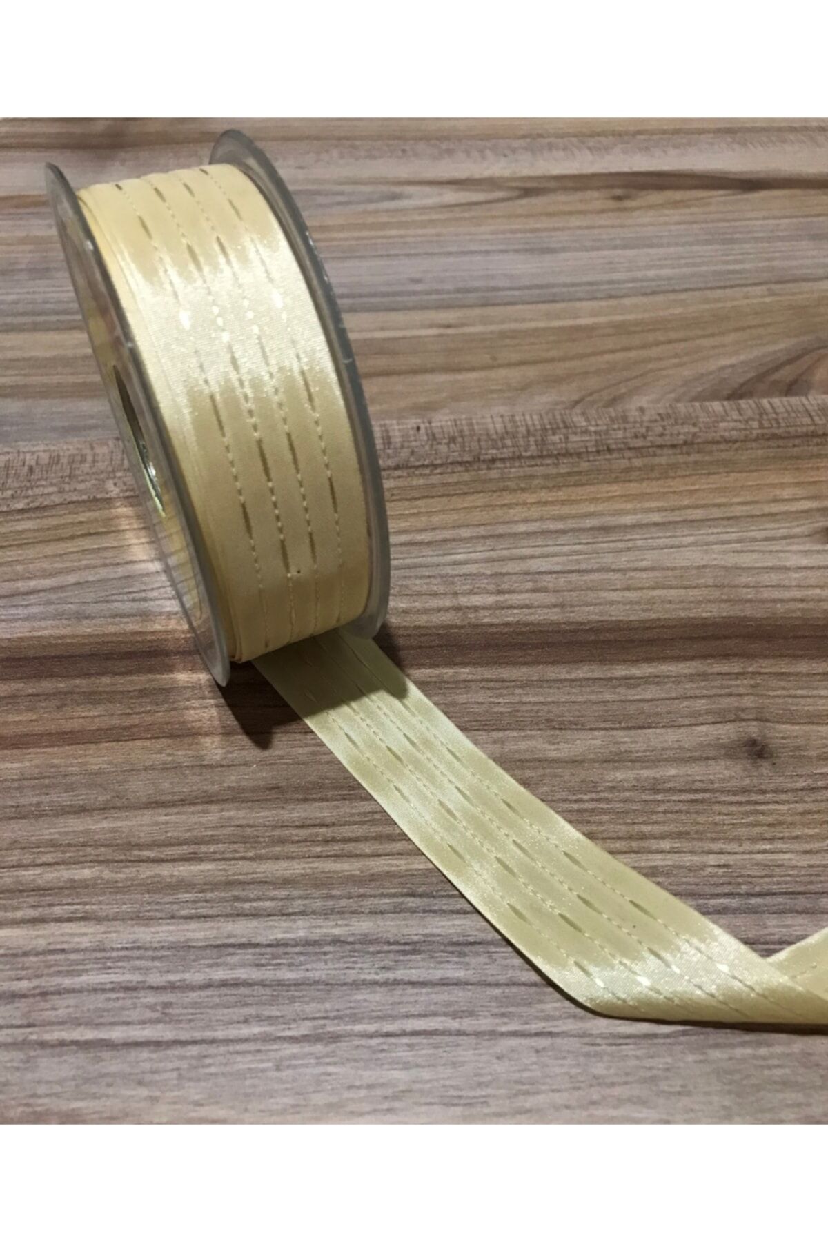 Nervür Büzgülü Kurdele. 25mm. 5metre. Renk No:108.