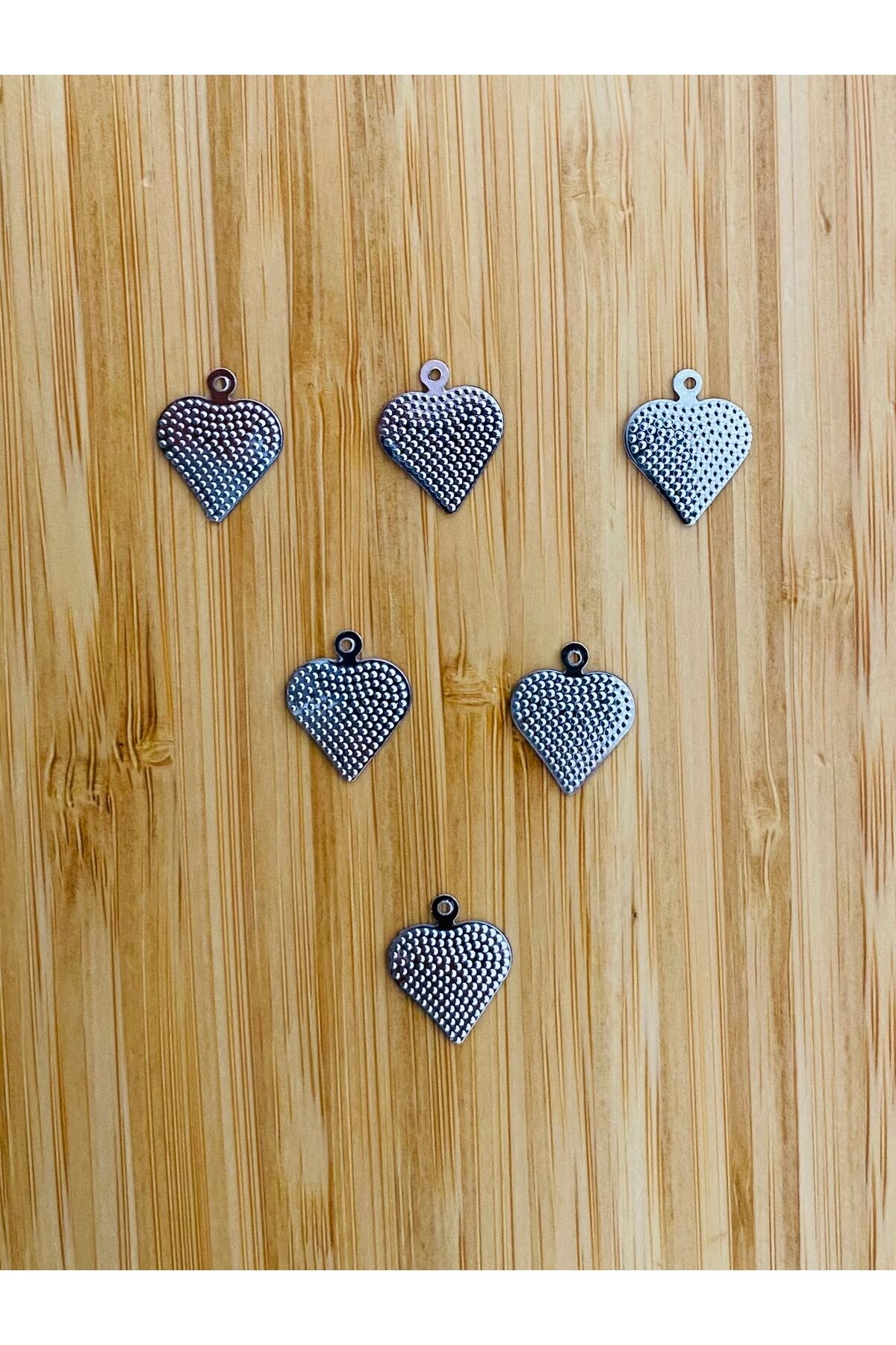 Oya, abiye, Şal, Çeyiz, Halay Mendili, El işi Plastik Desenli Kalp Pul. 20gr. Tahmini 260 adet.