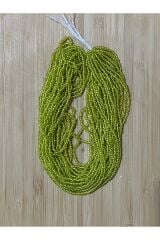 Renk: Fıstık Yeşili. Kum Boncuk Çekoslovakya, Adana, Hapishane Işi, Iğne Oyası Boncuğu 12dizi.