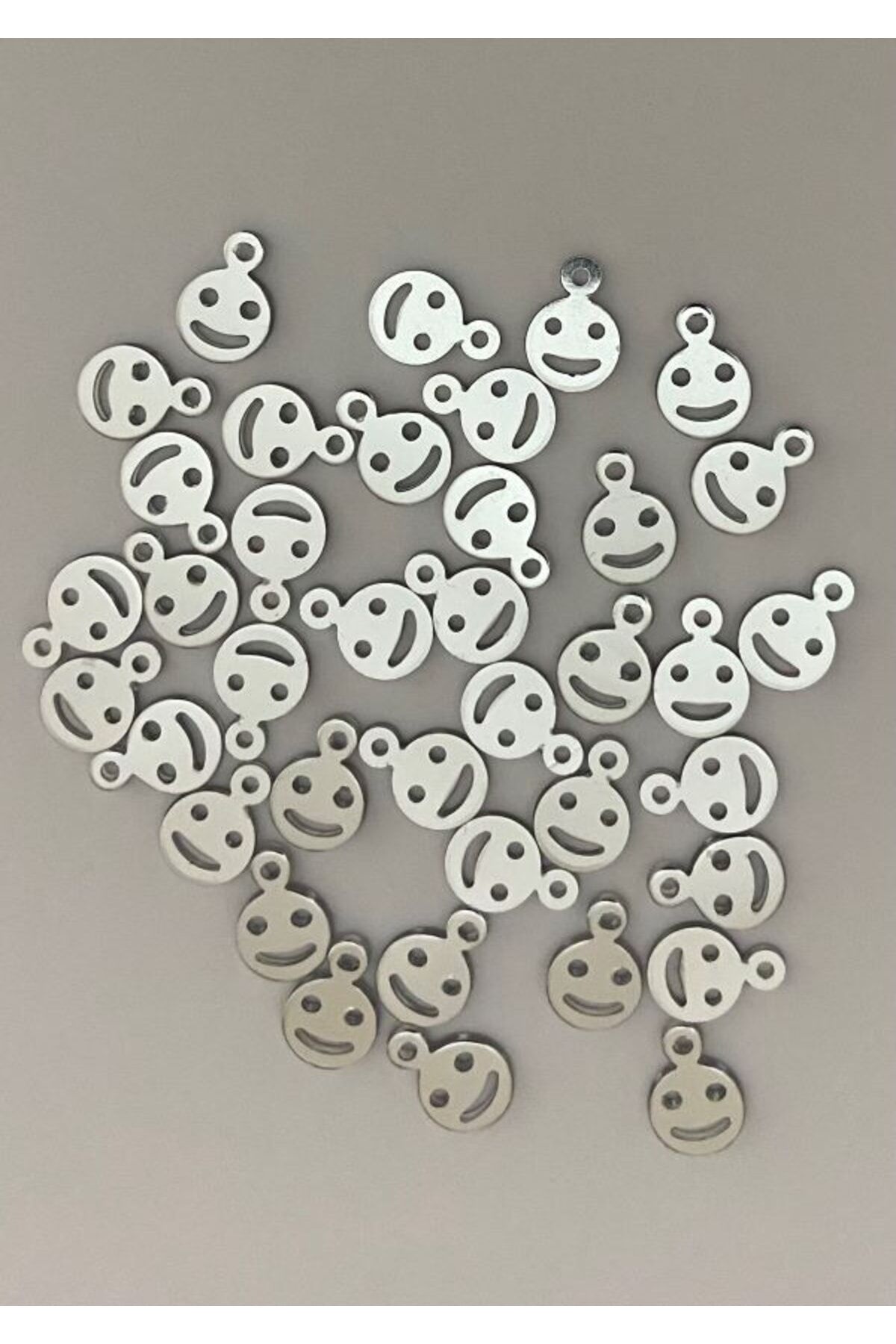 Gülen Yüz 8mm. Oya, Abiye, Halhal, Bileklik, Kolye Vb. Pleksi Plastik El Işleme Pul. 20gr.