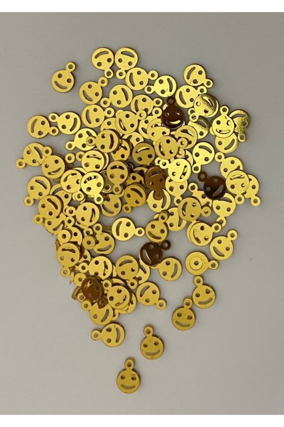 Gülen Yüz. Oya, Abiye, Halhal, Bileklik, Kolye Vb. Pleksi Plastik El Işleme Pul. 20gr.