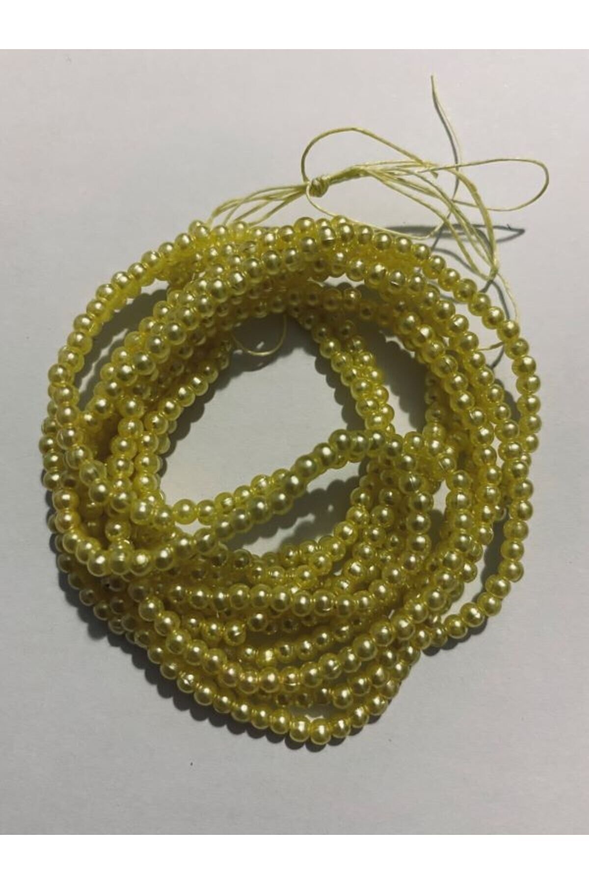 3mm Inci Boncuk 2'li Dizi. Renk: Sarı. Takriben 620-640 Adet.