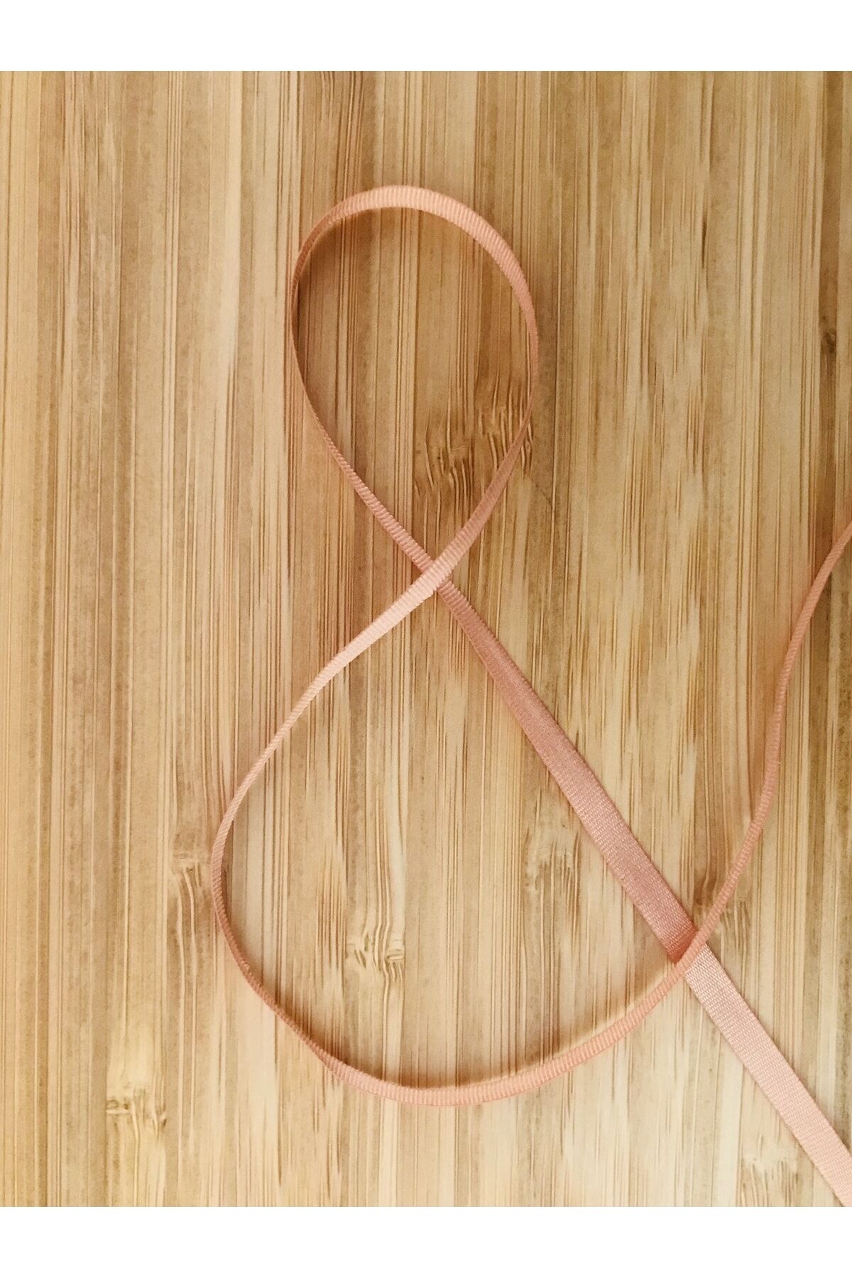 4 mm  El Işlemesi Ipek Nakış Kurdele 20 metre.