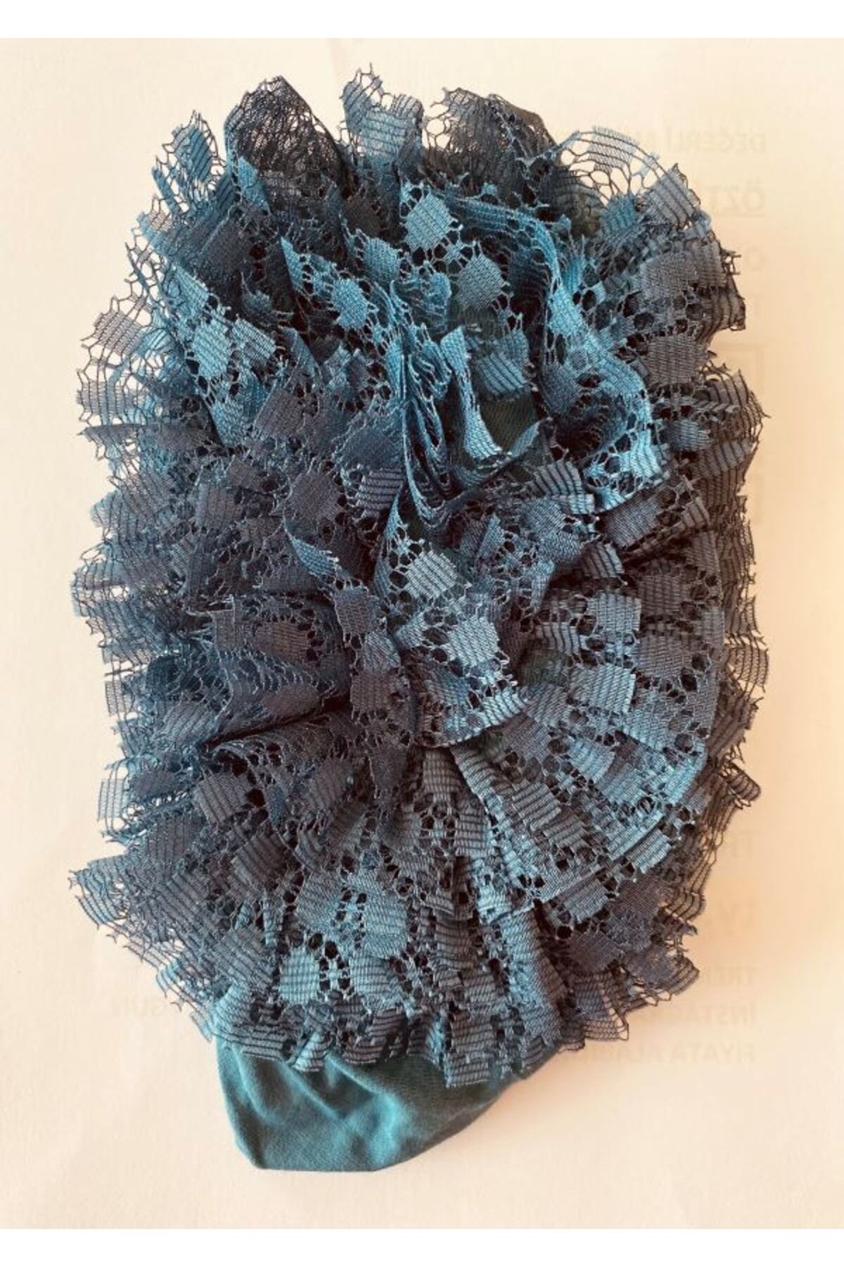 Güpür Fırfırlı Bone