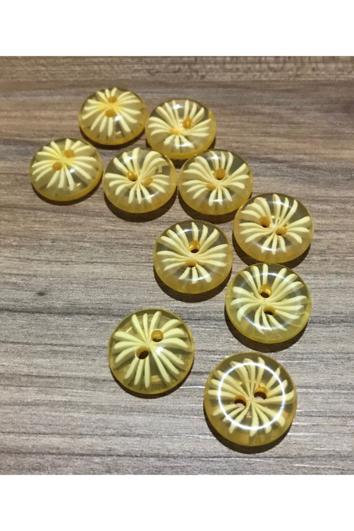 Çanak Düğme. 1.8 Cm. 10'lu Pkt. Renk: Sarı.