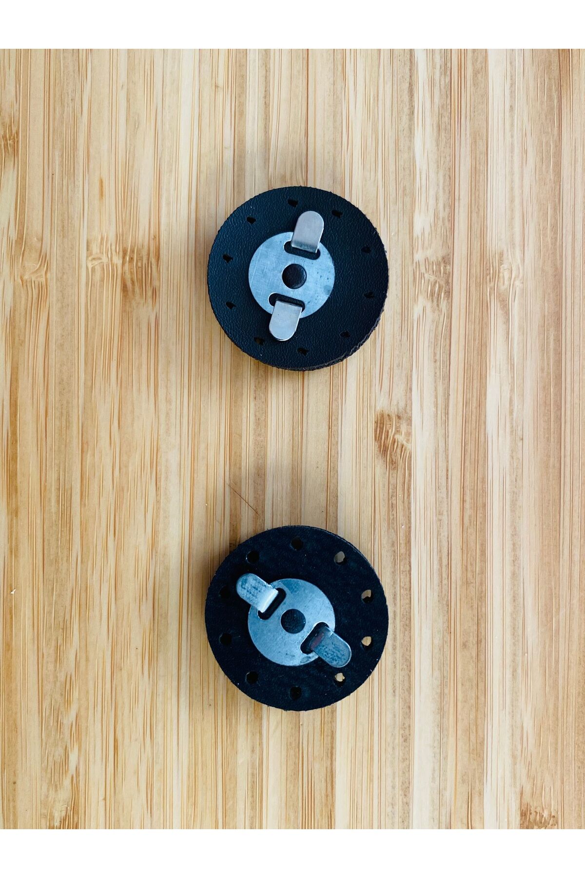 Çanta, Cüzdan (El işi örgü) Dikmeli Mıknatıslı Deri Kilit. Siyah 2 Adet.