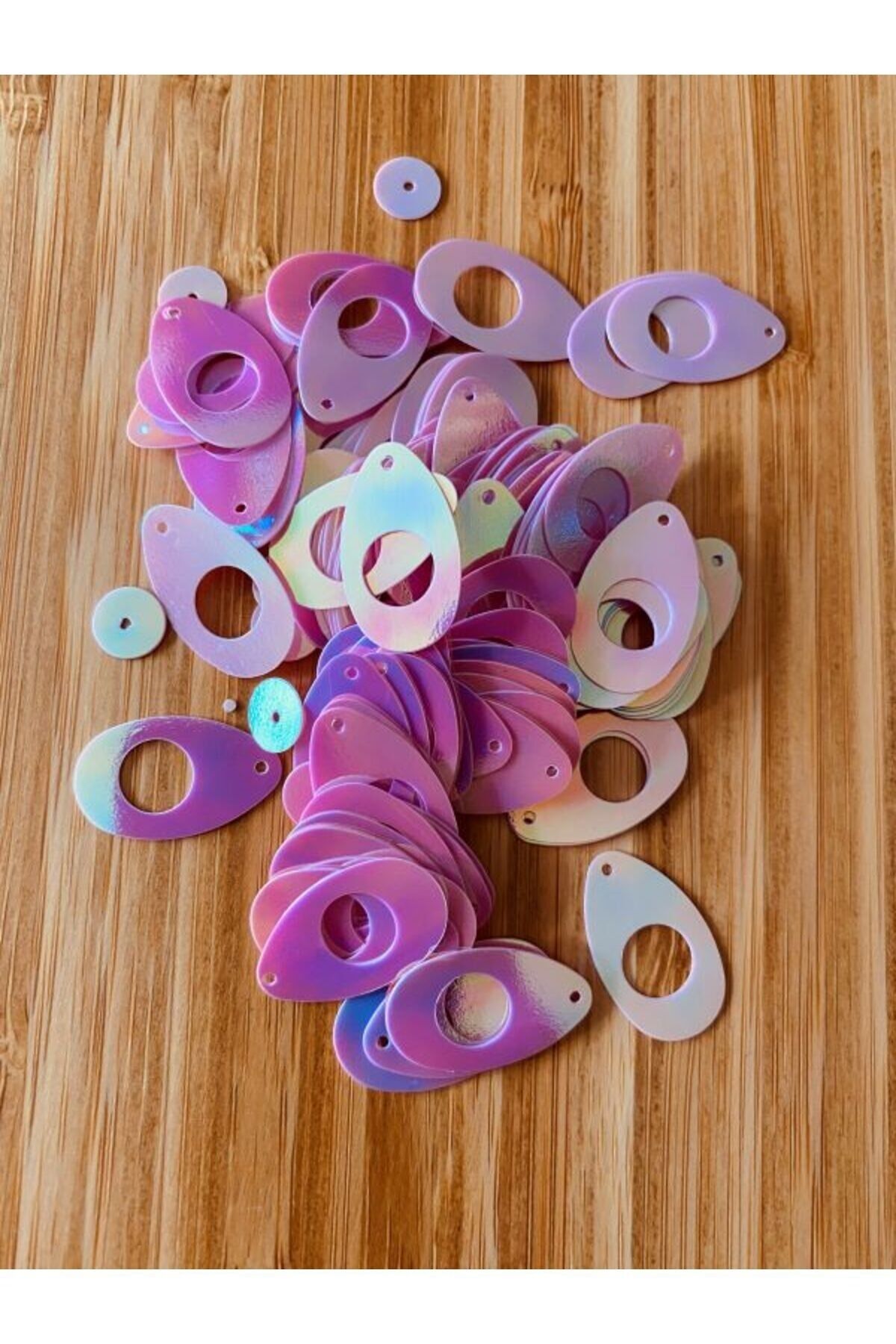 Halay Mendili, Havlu Ve Abiye Işleme Pul. 20gr. Takriben Büyük 245, Küçük 86 Adet