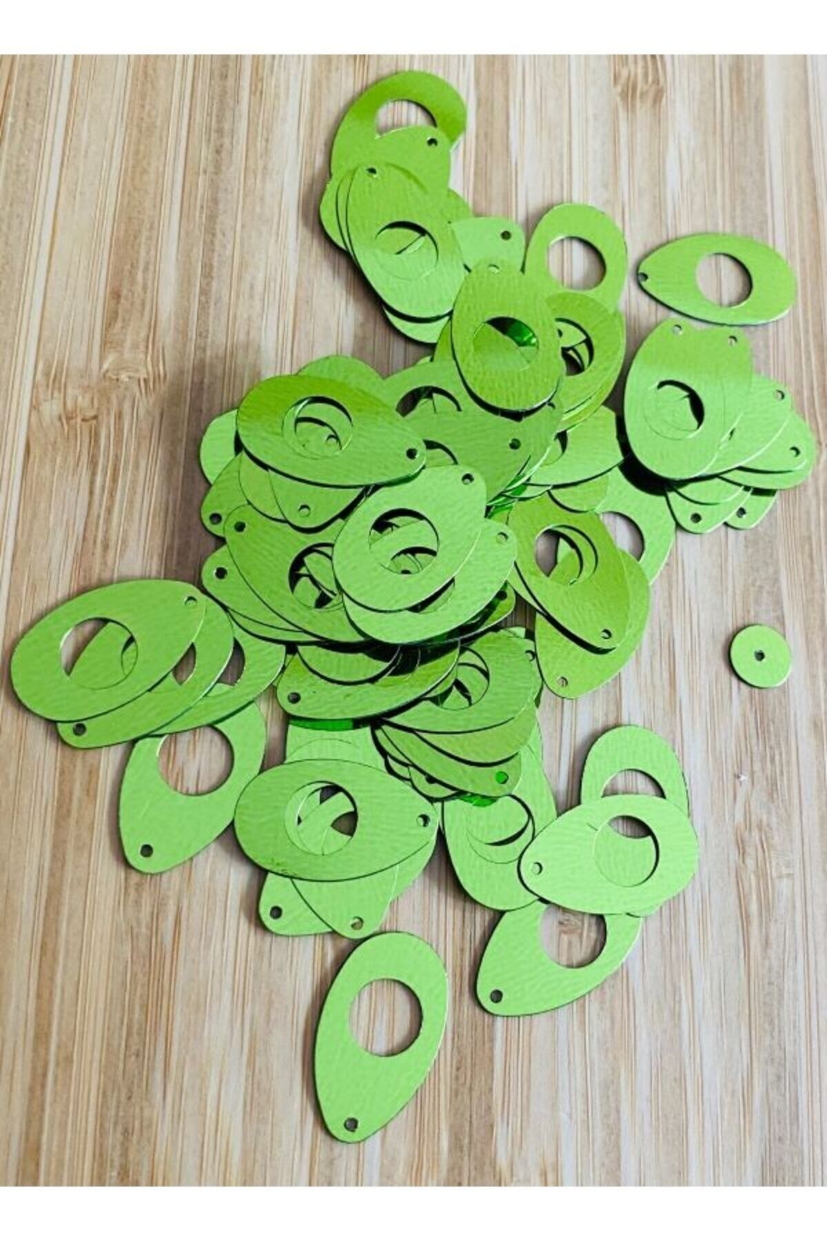 Halay Mendili, Havlu Ve Abiye Işleme Pul. 20gr. Takriben Büyük 245, Küçük 86 Adet.