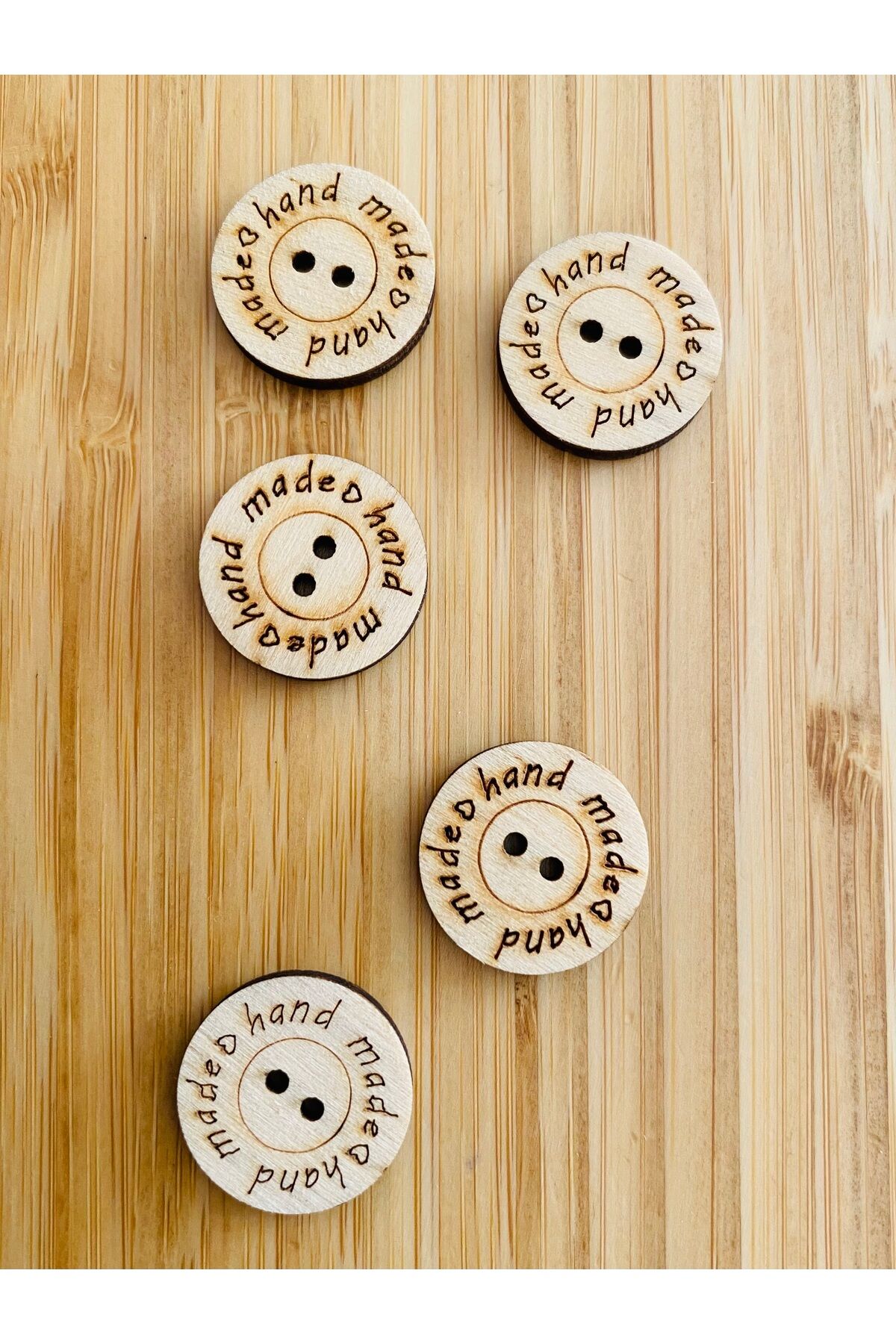 Hand made yazılı Ahşap Düğme. 22mm. 5 adet. Kaban, Ceket, Hırka, Pantolon ve Yelek Düğmesi.
