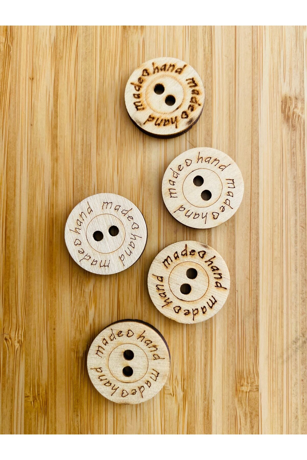 Hand made yazılı Ahşap Düğme. 25mm. 5 adet. Kaban, Palto, Ceket, Hırka ve Yelek Düğmesi.
