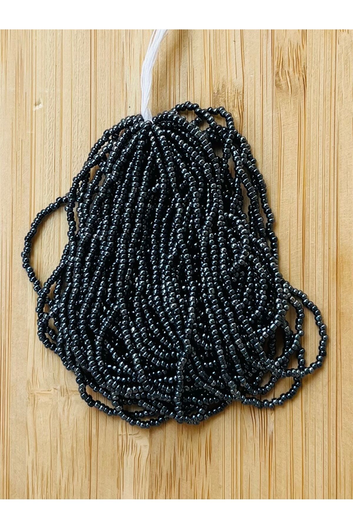 No;92 Metalik Kaplama Antrasit. Kum Boncuk, Çekoslovakya (HAPİSHANE IŞİ)boncuğu 12dizi.