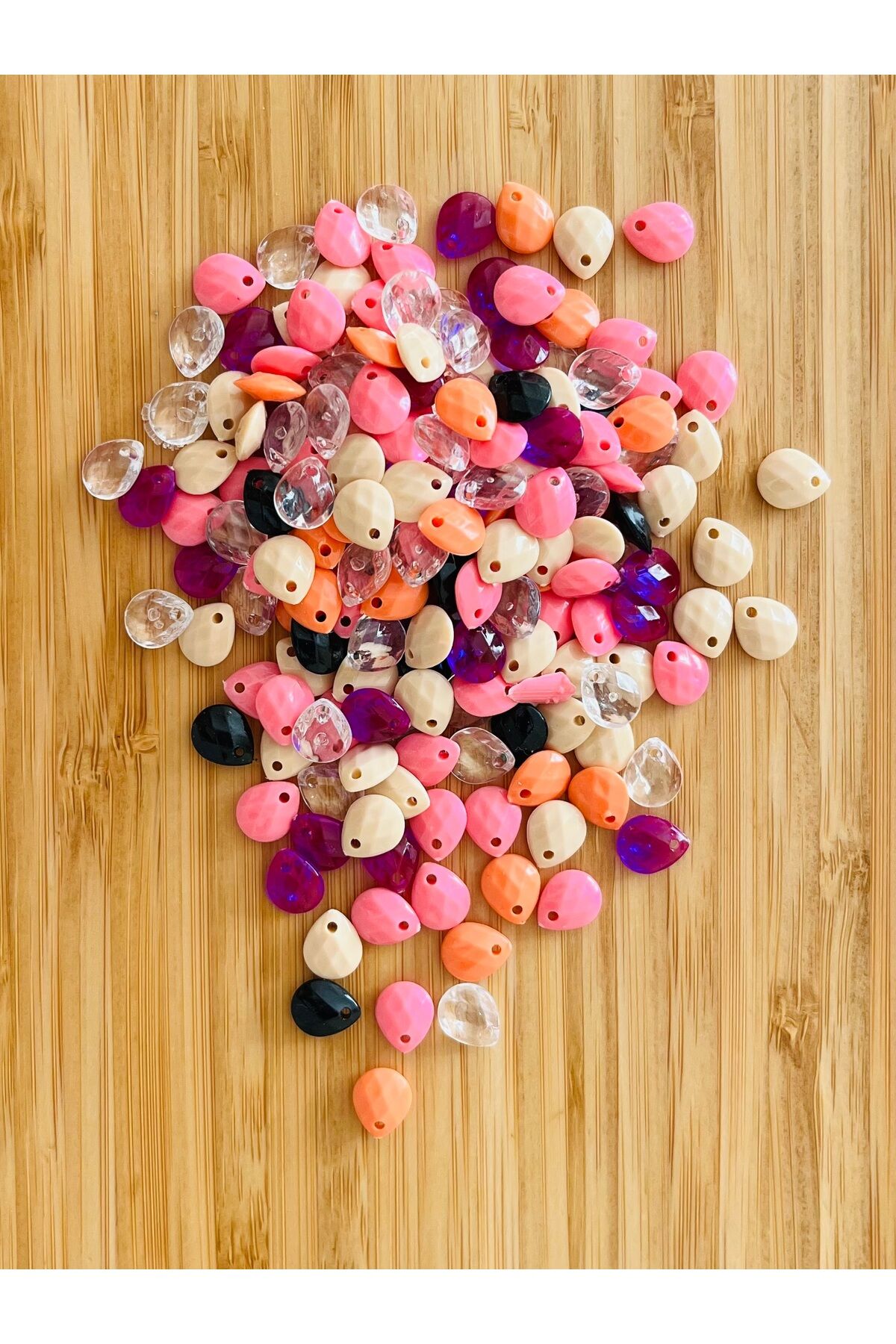 Renkli Oya, Abiye, Takı, Örgü Plastik Gözyaşı Damla Boncuk. 25gr. Tahmini 195 Adet.