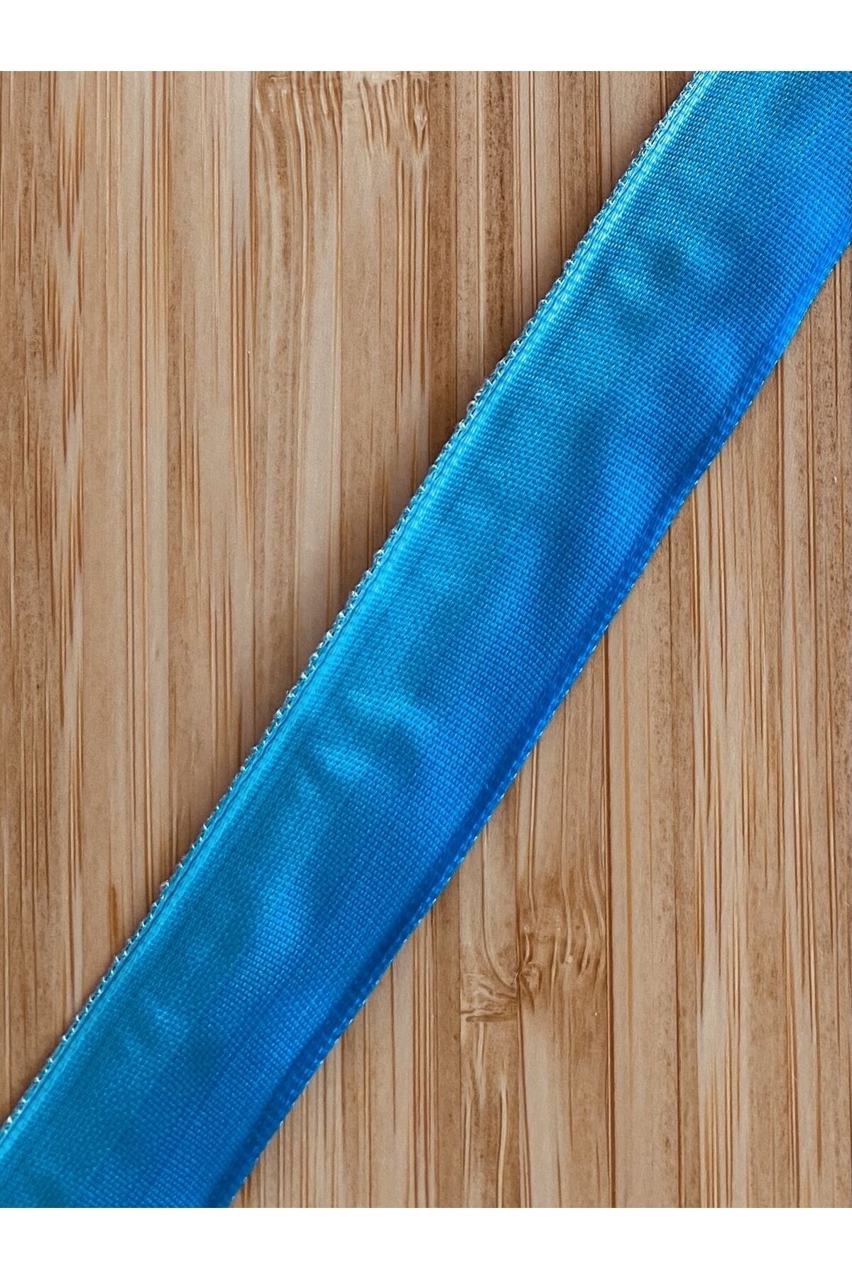 Havlu, Raner, Pano, Çeyizlik Vb Saten Dl Telli El Nakış Kurdelesi. 2,45 Metre.