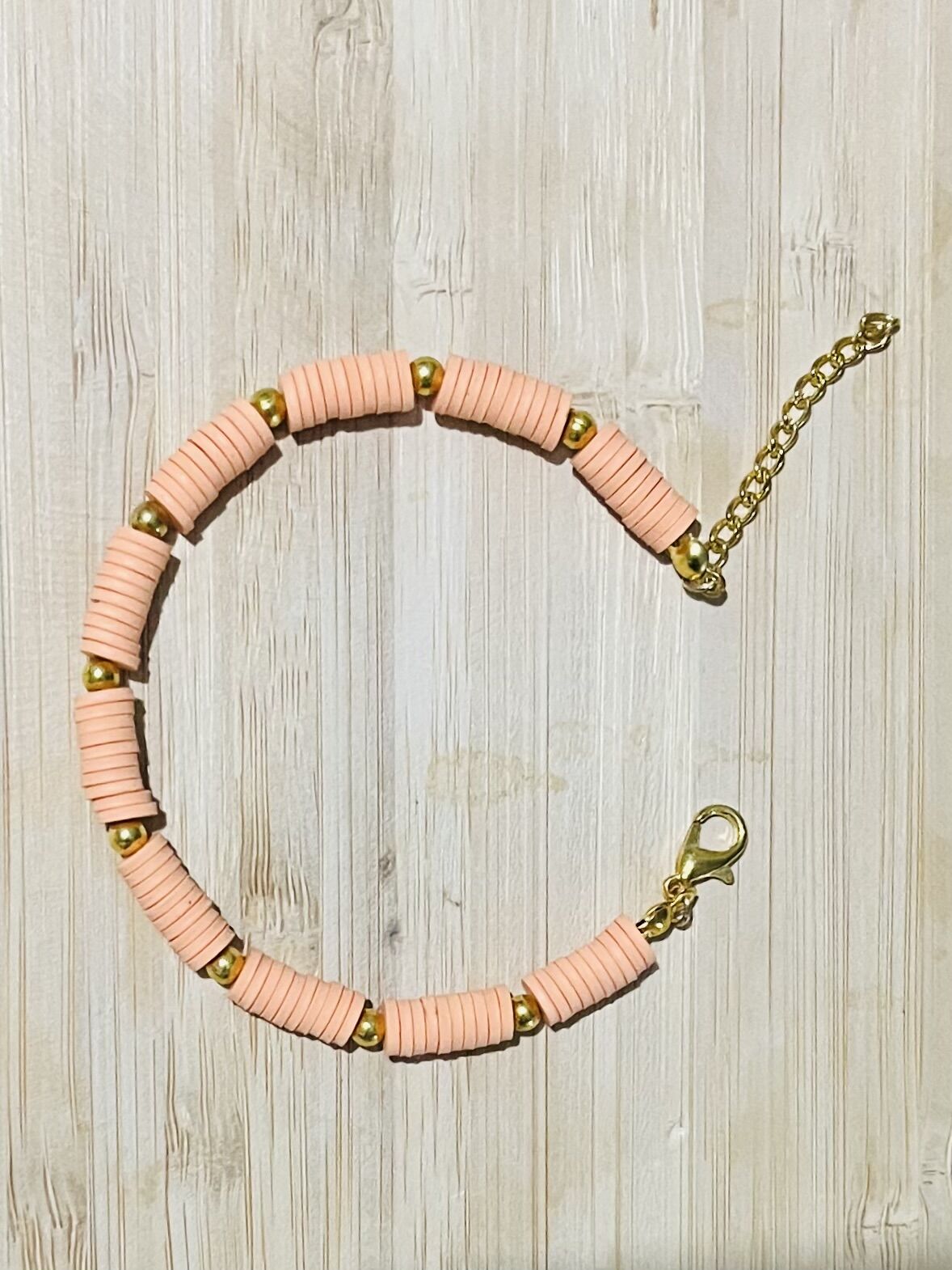 Fimo Bileklik Sarı Ara 4 No Boncuklu. Koyu Somon.