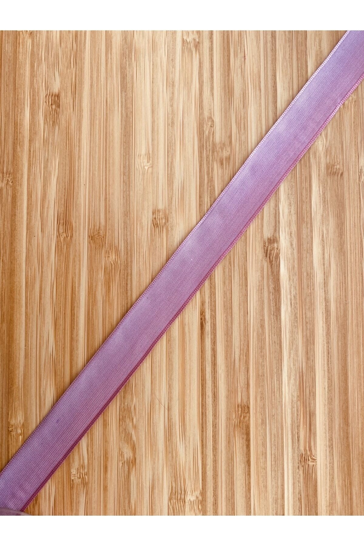 Havlu, Raner, Pano, Çeyizlik Vb Saten Dl Telli El Nakış Kurdelesi. 3 Metre.