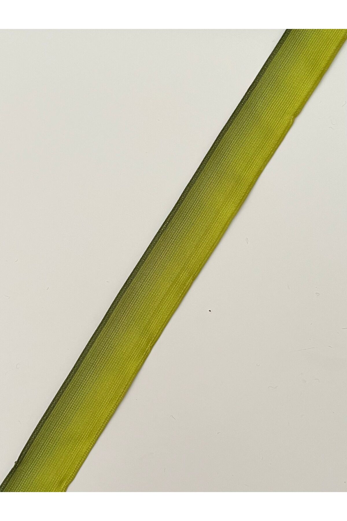 Havlu, Raner, Pano, Çeyizlik Vb Saten Dl Telli El Nakış Kurdelesi. 3 Metre.