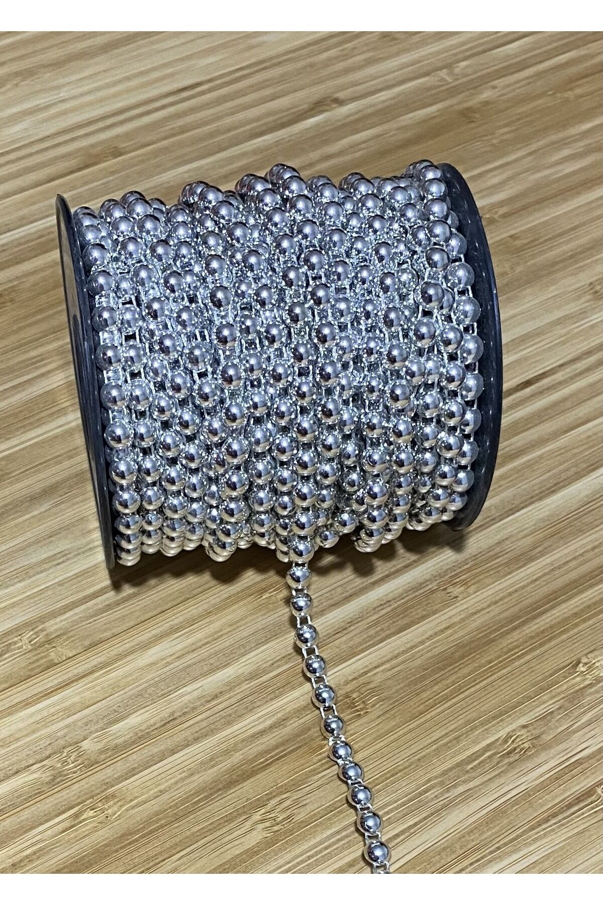 5mm Tek Sıra Ipli Metalize Yarım Inci 3 Metre Gümüş