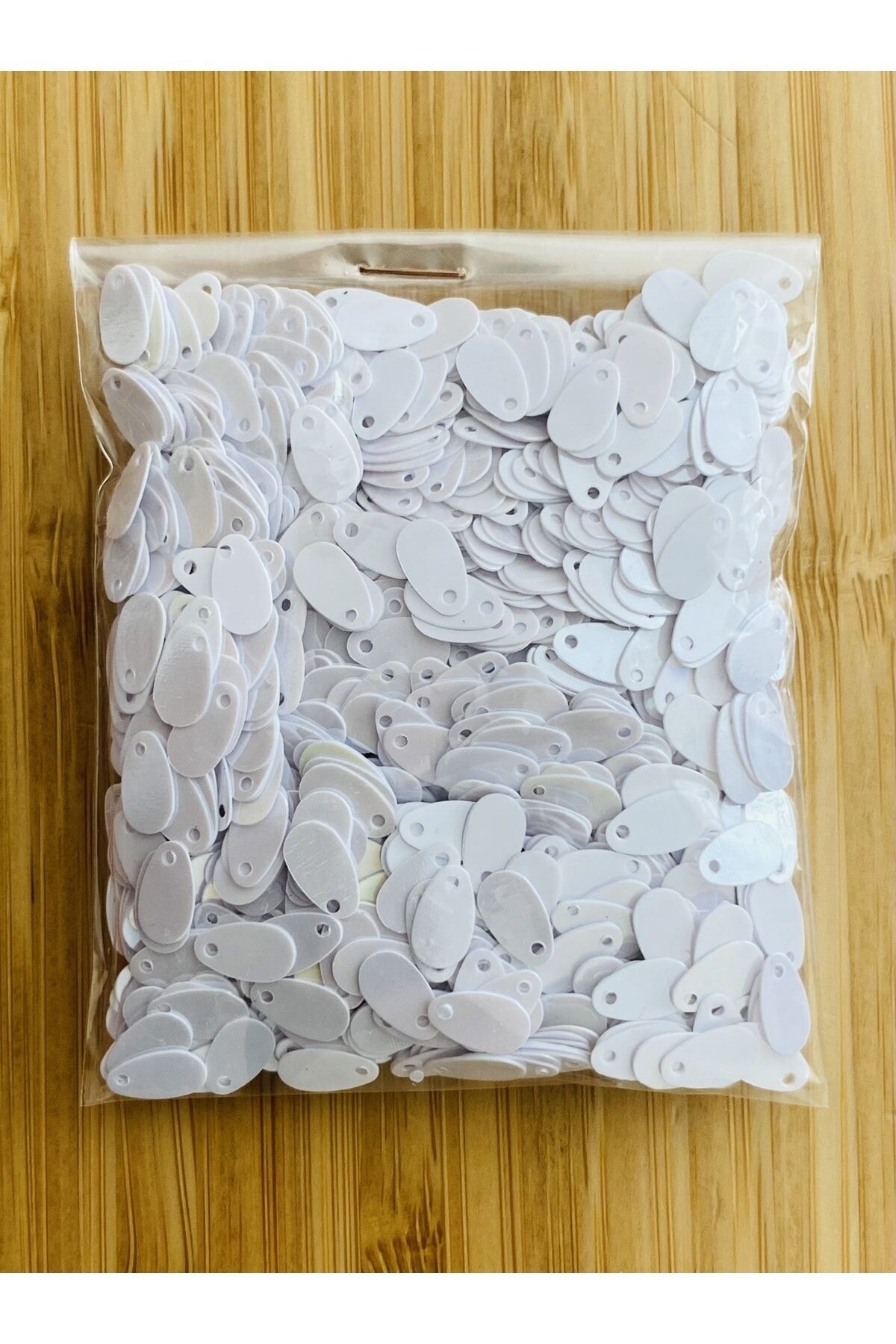 Yazma, Havlu, Abiye, Çeyizlik Işleme Damla Pul. 9x5mm. 20gr. Takriben 1120 Adet. No:16