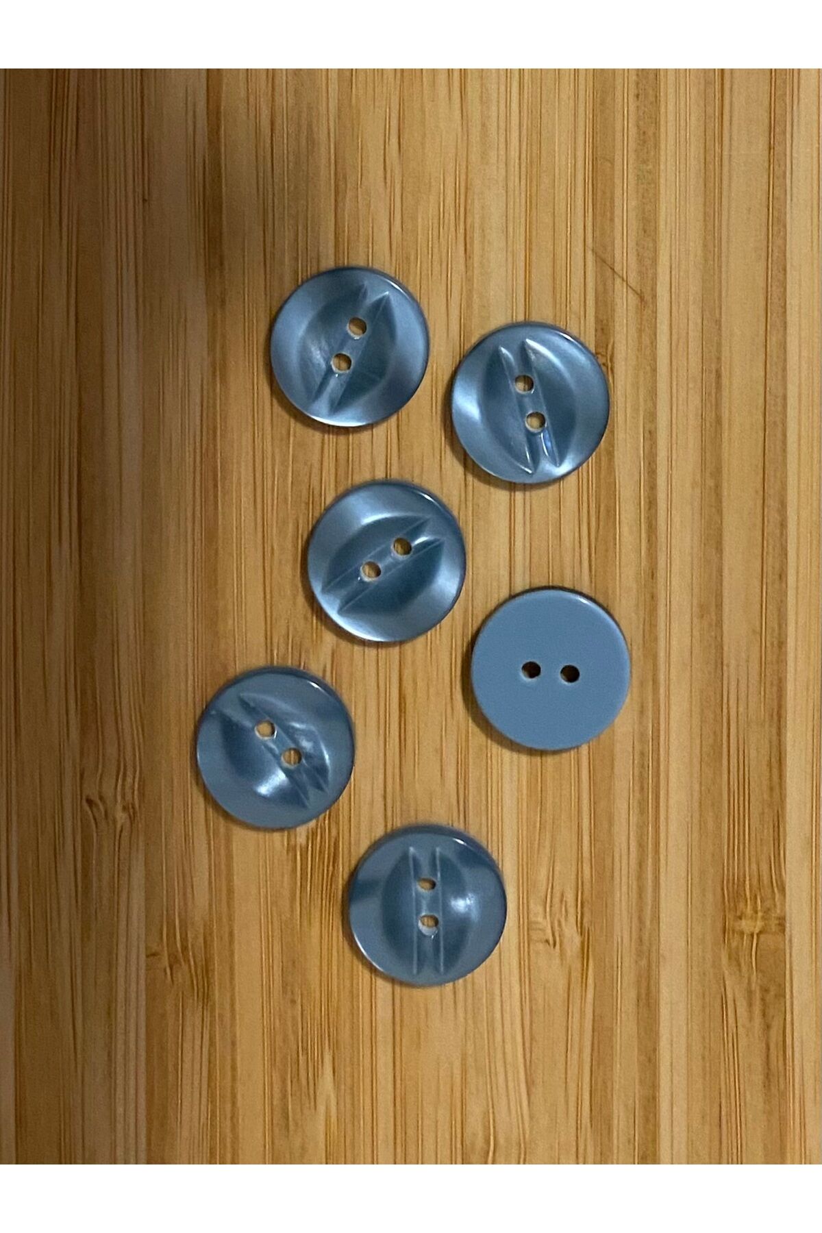 Hırka, Yelek, Entari, Ferace Ve Pantolon Sedef Düğme. 18mm. 6'lı Pkt. Renk: Petrol Mavi Duman Tonu.