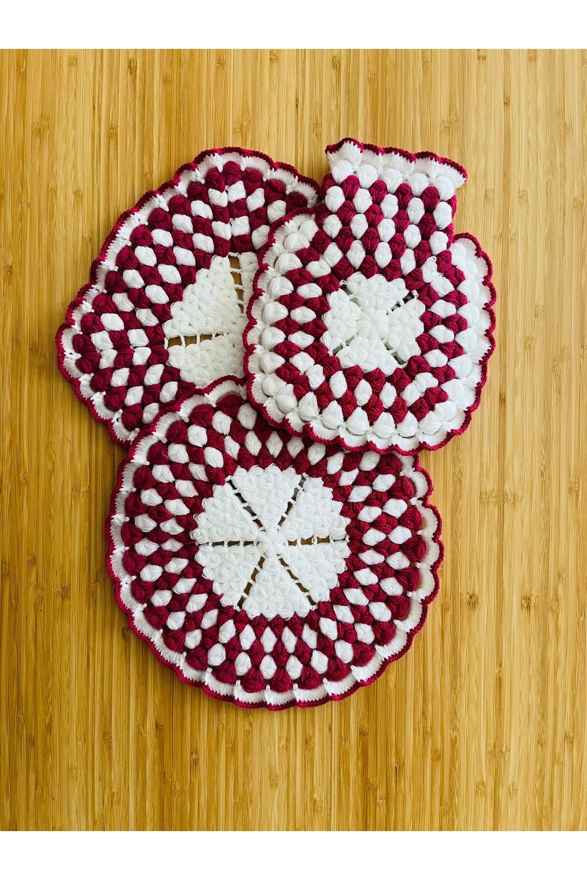 Çeyizlik Ve Banyo Lif Takımı 3'lü Set. Renk: Beyaz Vişne.