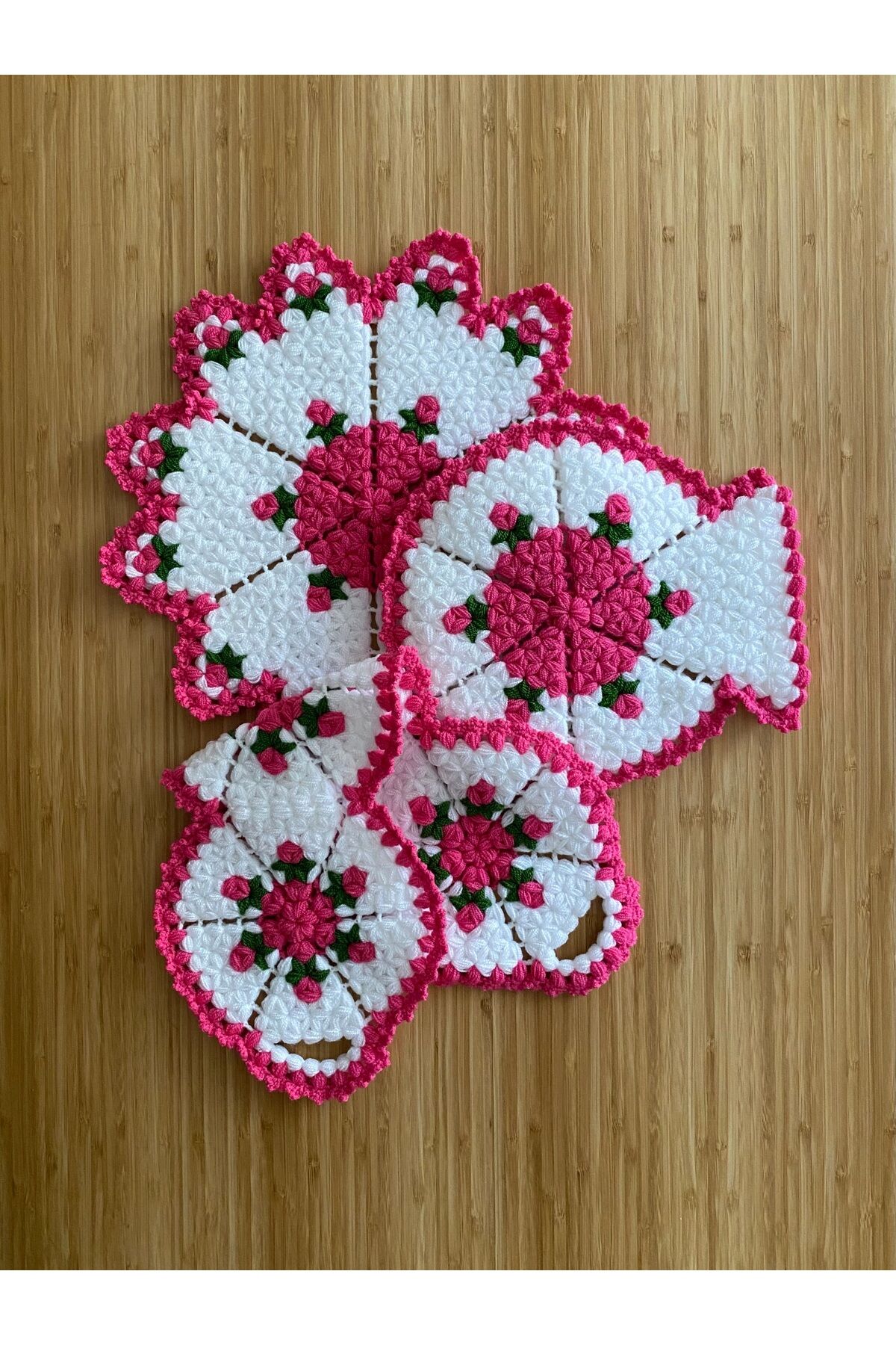 Çeyizlik Ve Banyo Lif Takımı 3'lü Set. Renk: Beyaz-Pembe-Yeşil.