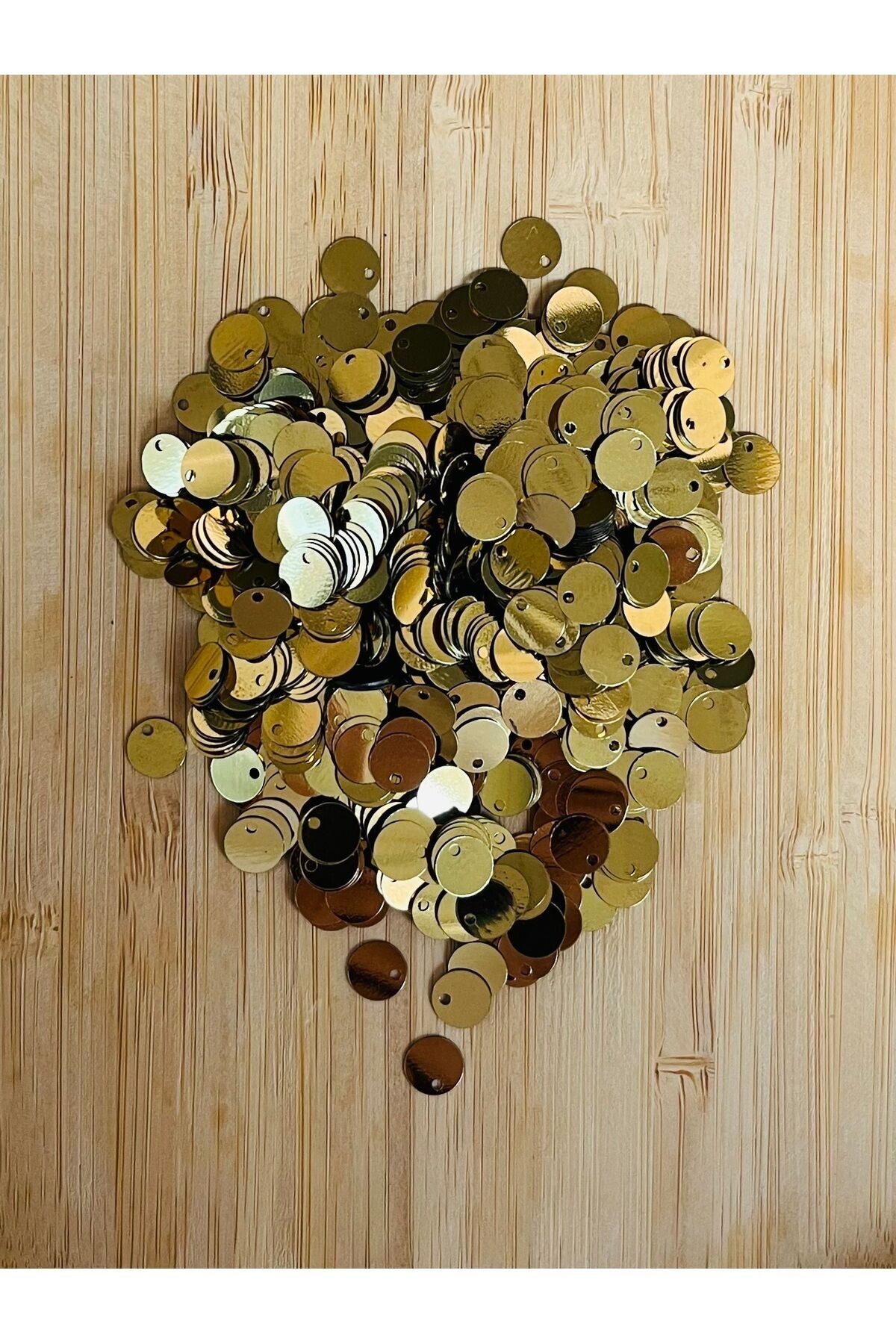 Yeni Renk Tonu. Yan Delikli Oya, Abiye, Havlu Ve Çeyizlik Plastik Pul. 8mm.20gr. 750 Adet.