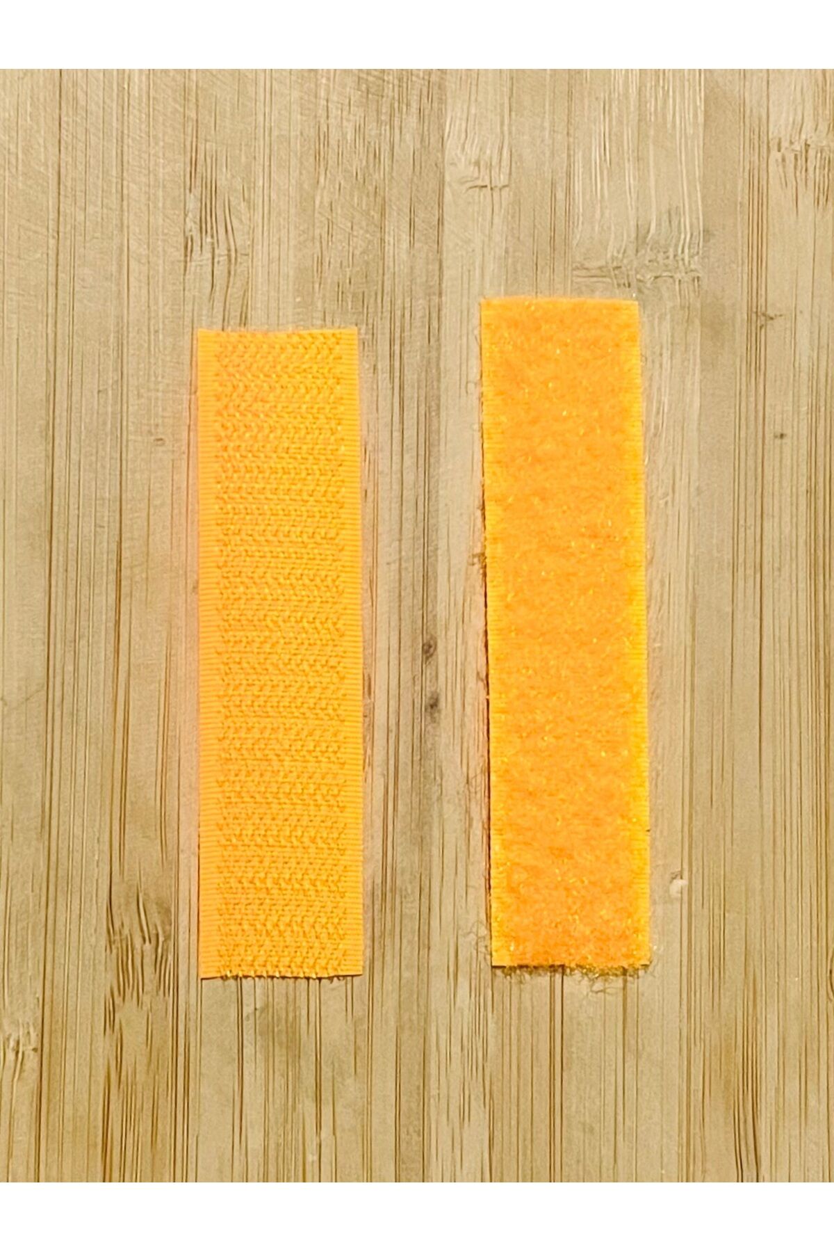  Sarı