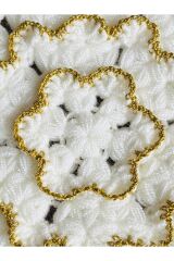 Çeyizlik Ve Banyo Lif Takımı 4'lü Set. Renk: Krem-Gold Nakış Simi