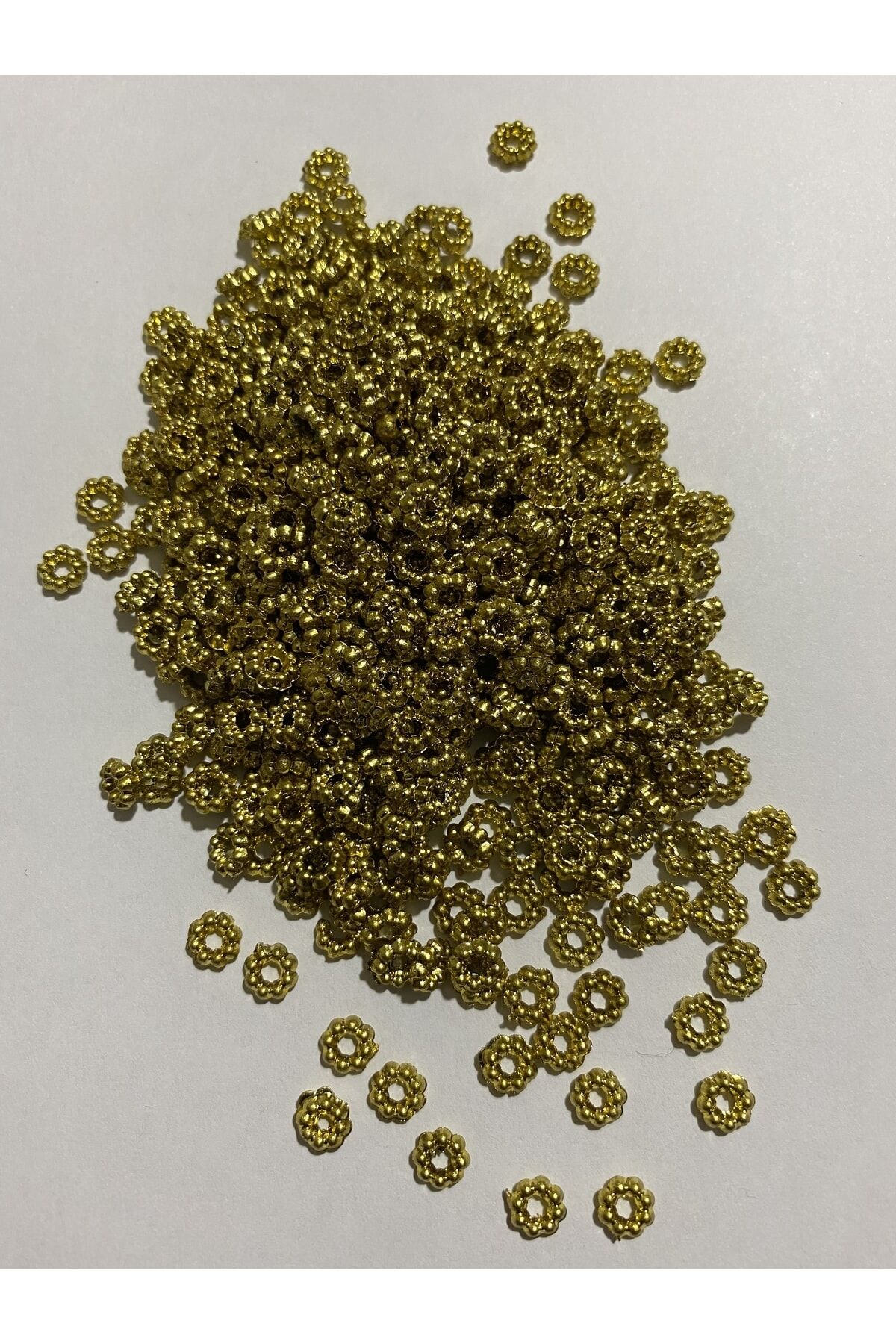 Hürrem Halka Sarı 5mm, 15gr. Takriben: 380-385 Adet.