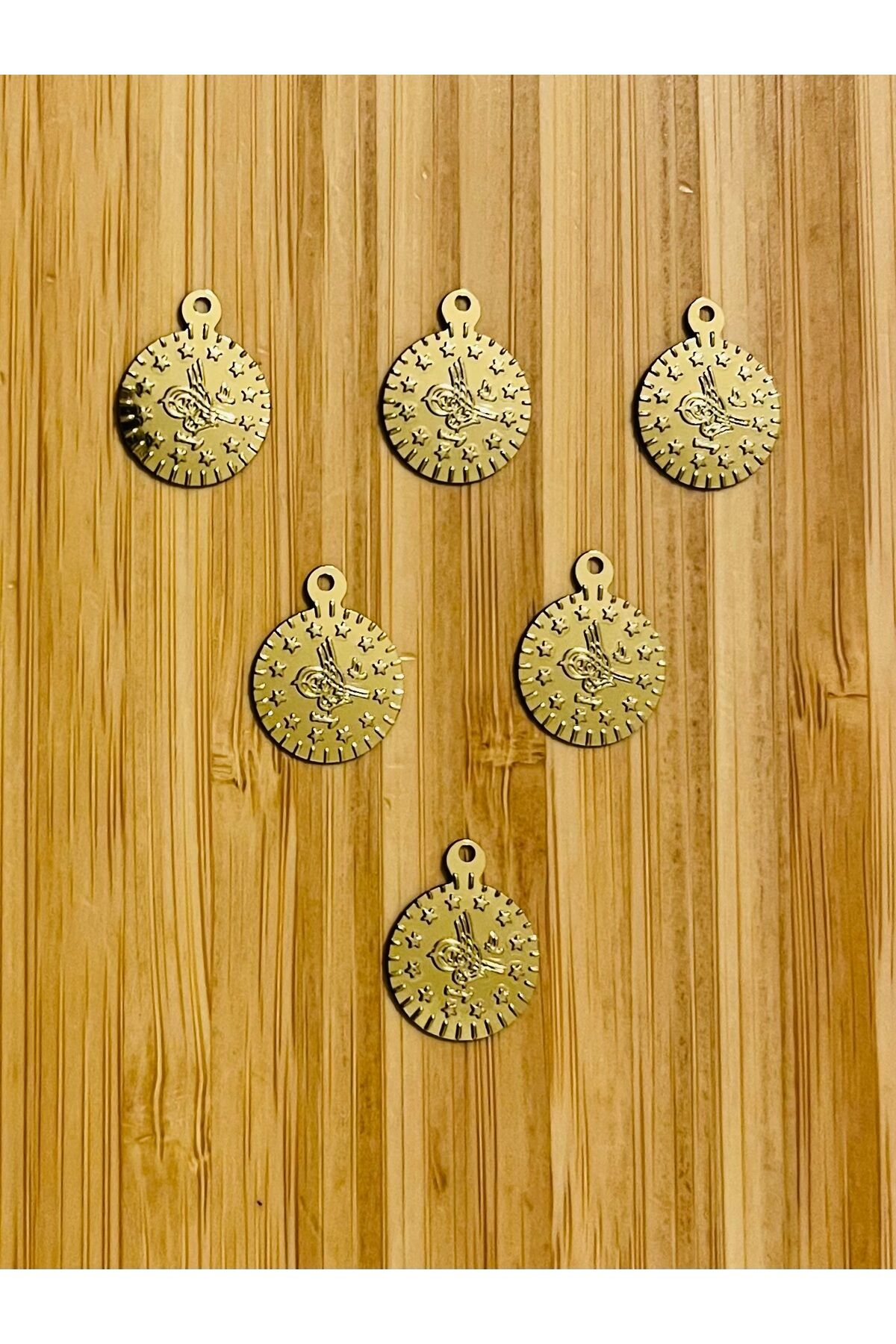 Ince Kaplama Tuğra Plastik Pul 13mm. Tahmini 220 Adet Civarı. Gold.