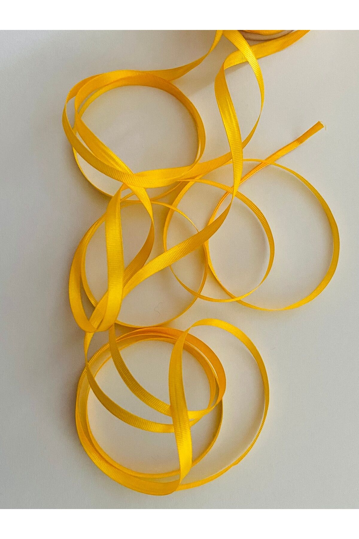 Ipek El Nakış Kurdelesi 4 mm 10 m Renk: 202. Bağ Halinde